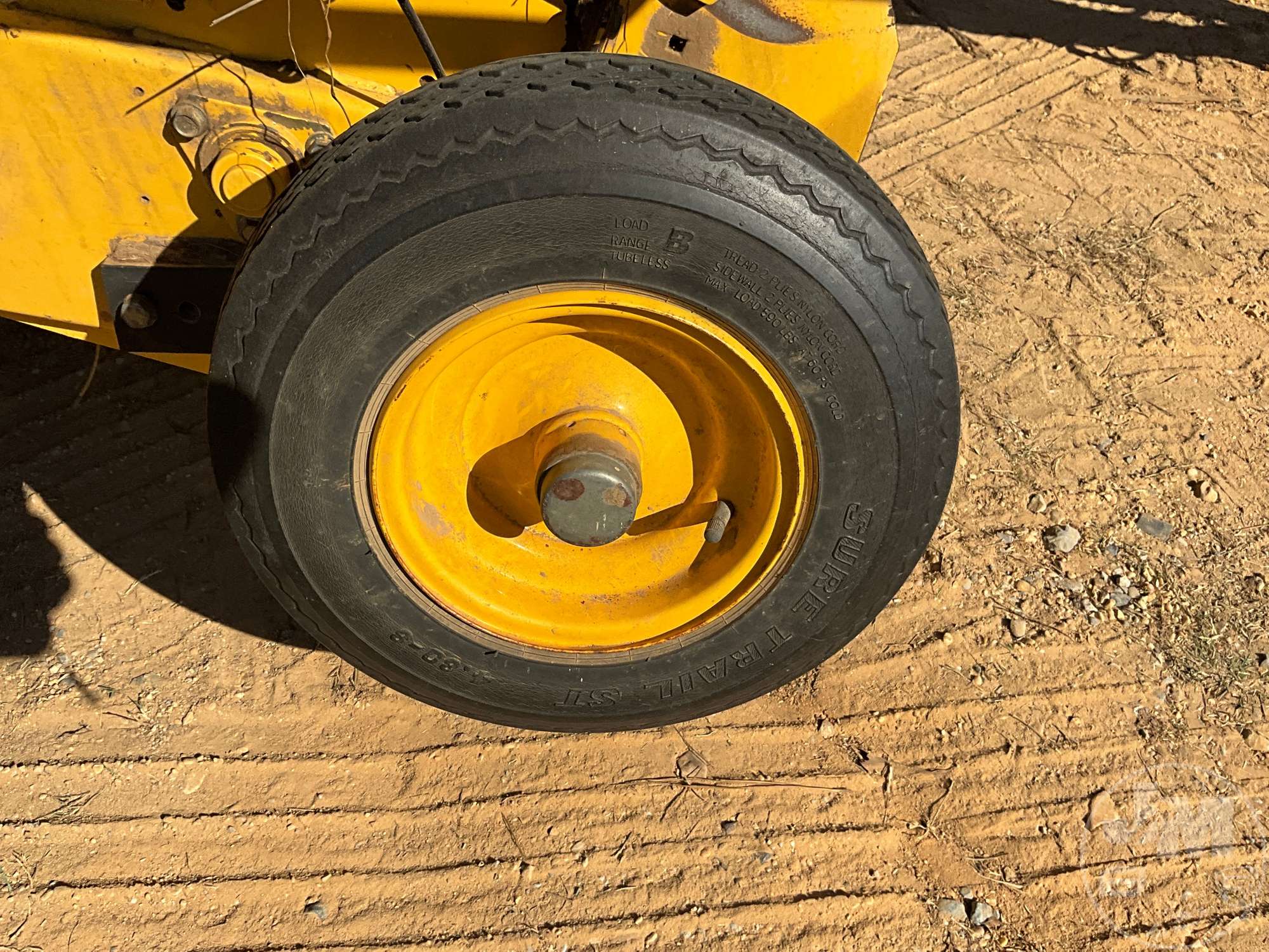 0 New Holland BR7090