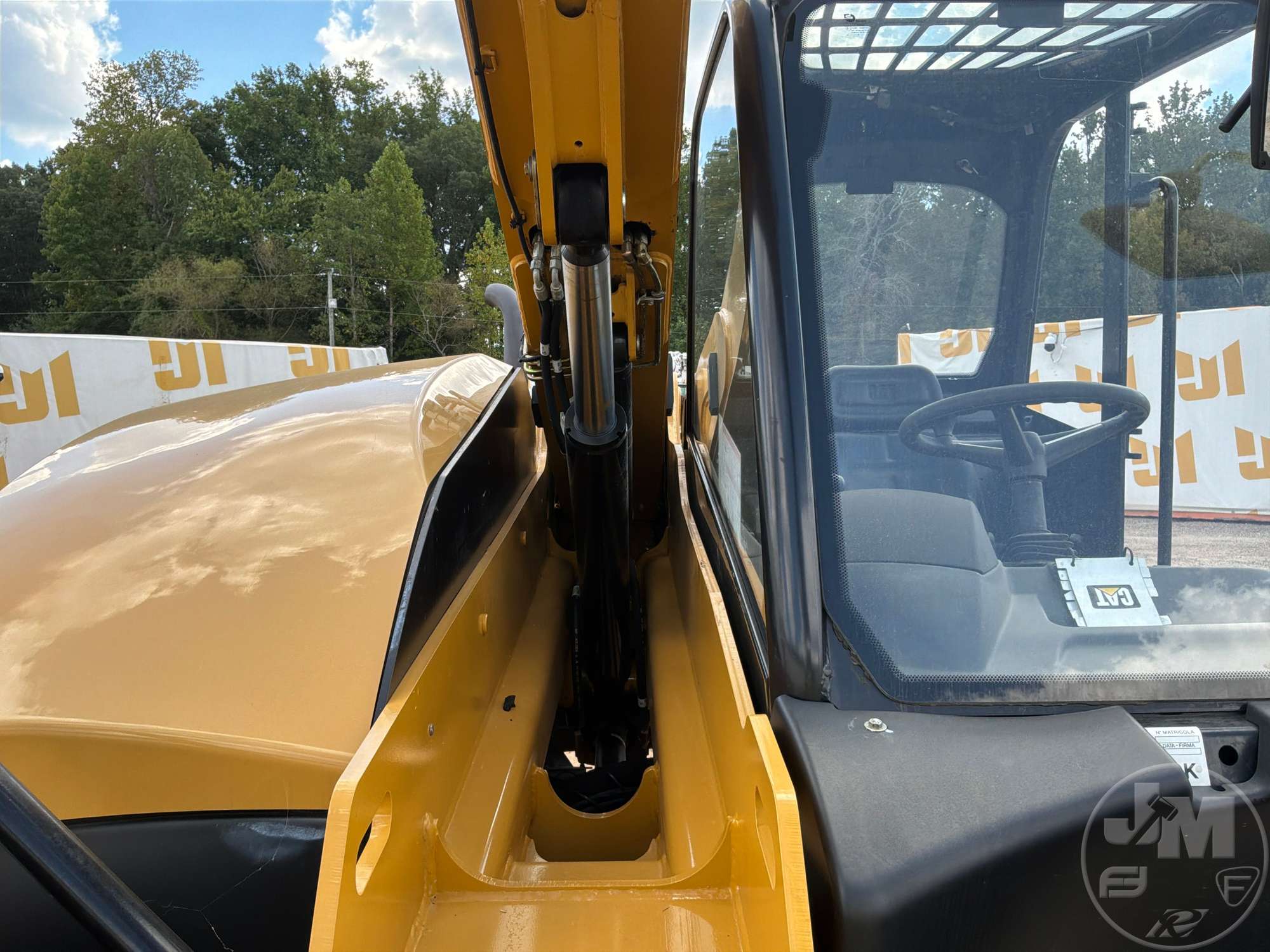 2014 Caterpillar TH406C