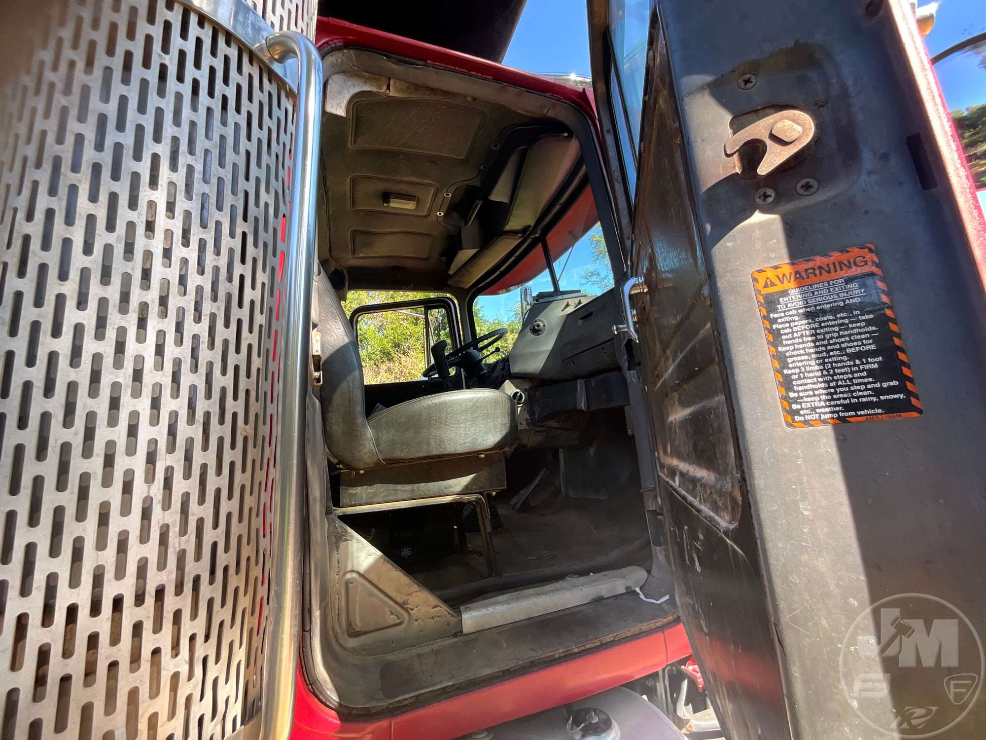 1995 Mack RD 688S