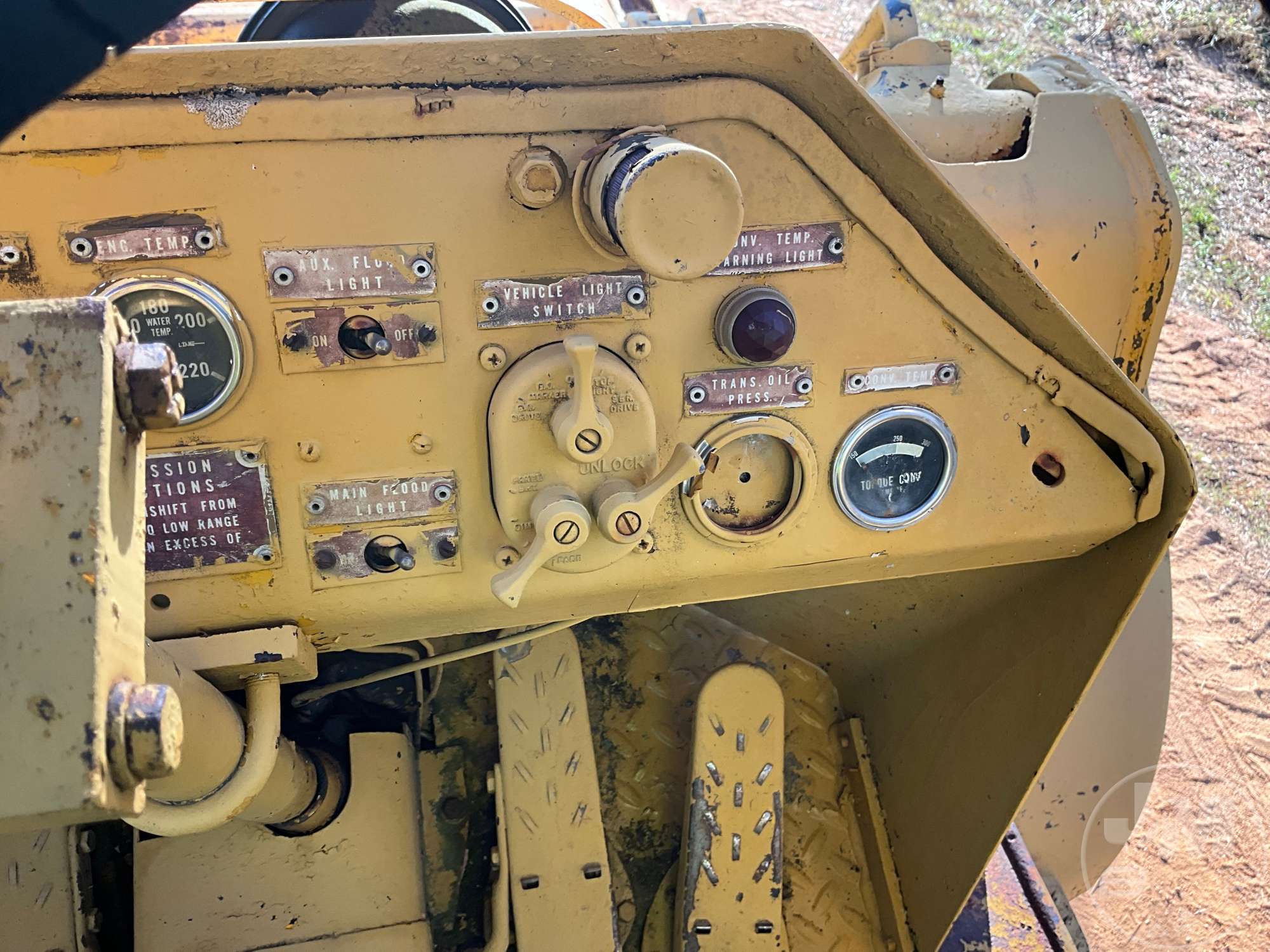 0 Allis Chalmers 645M