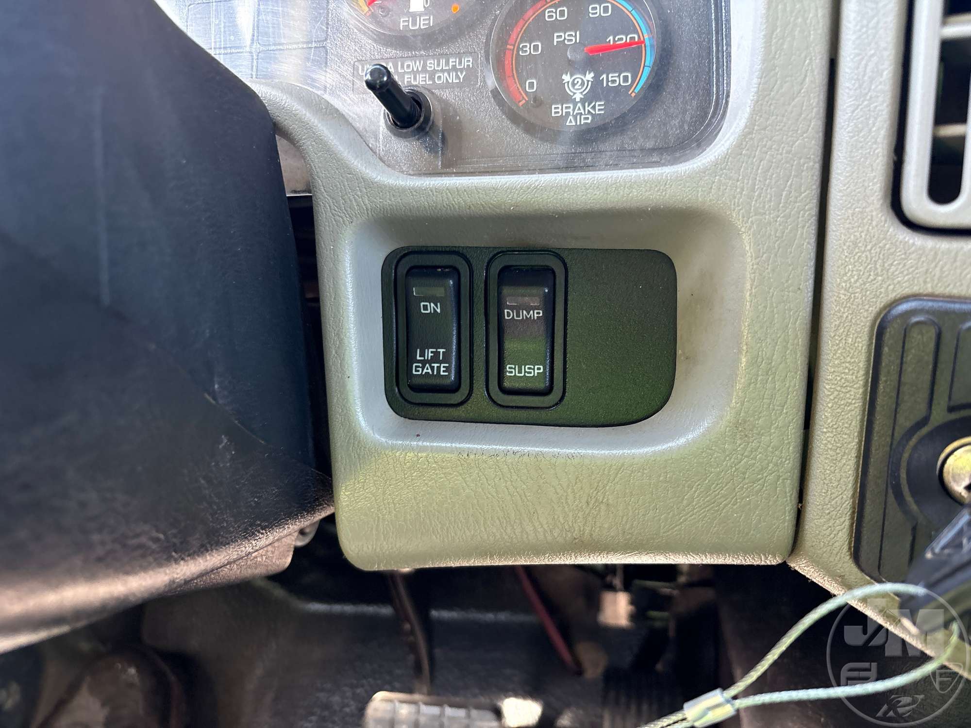 2017 International 4300