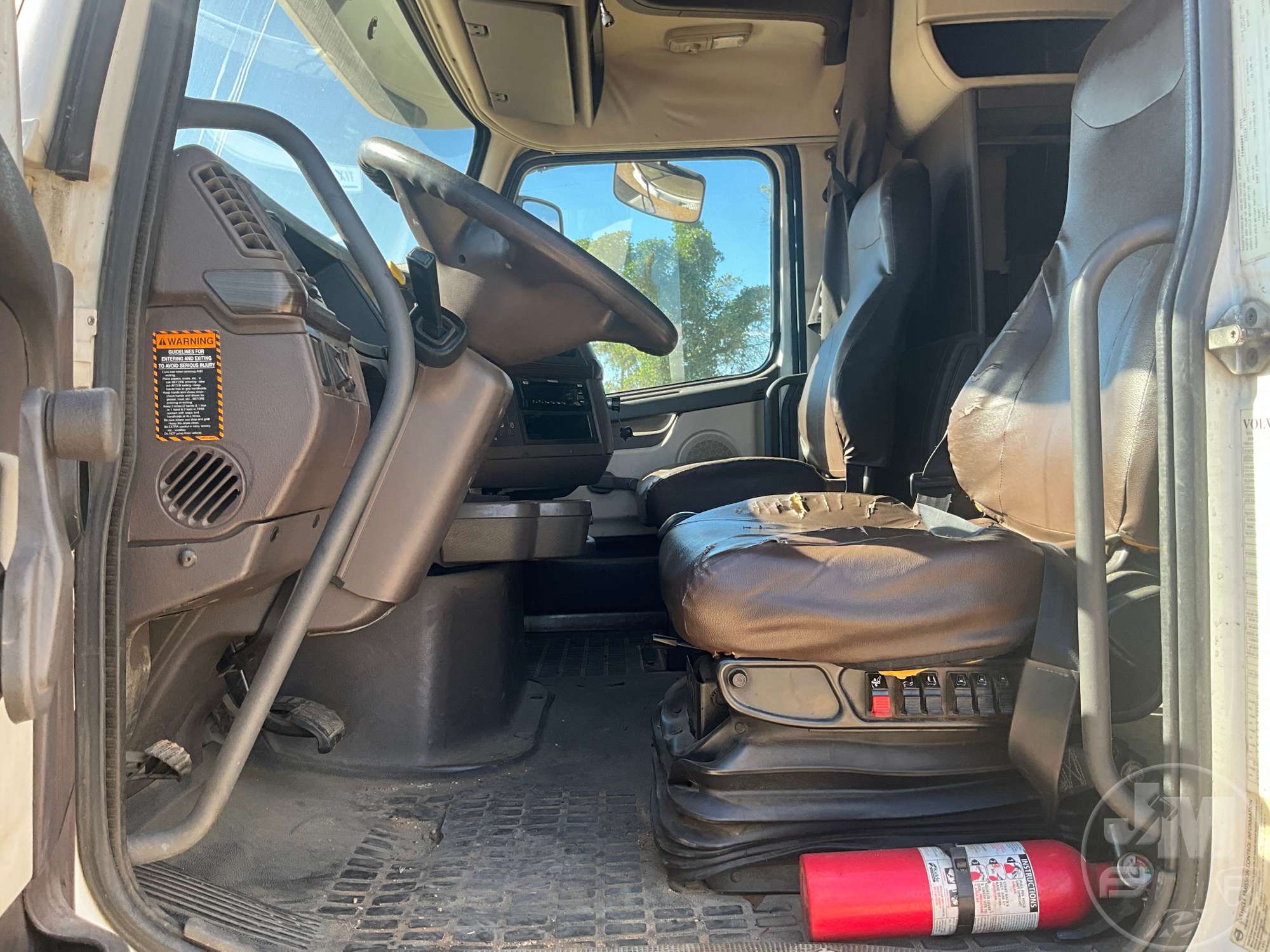 2016 Volvo VNL