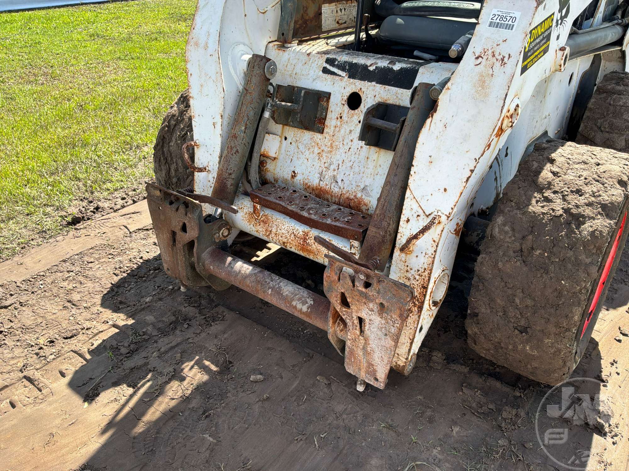 2004 Bobcat S220
