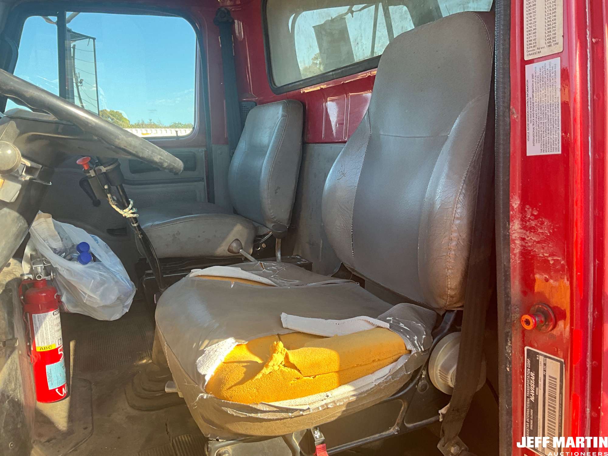 2001 International 4700