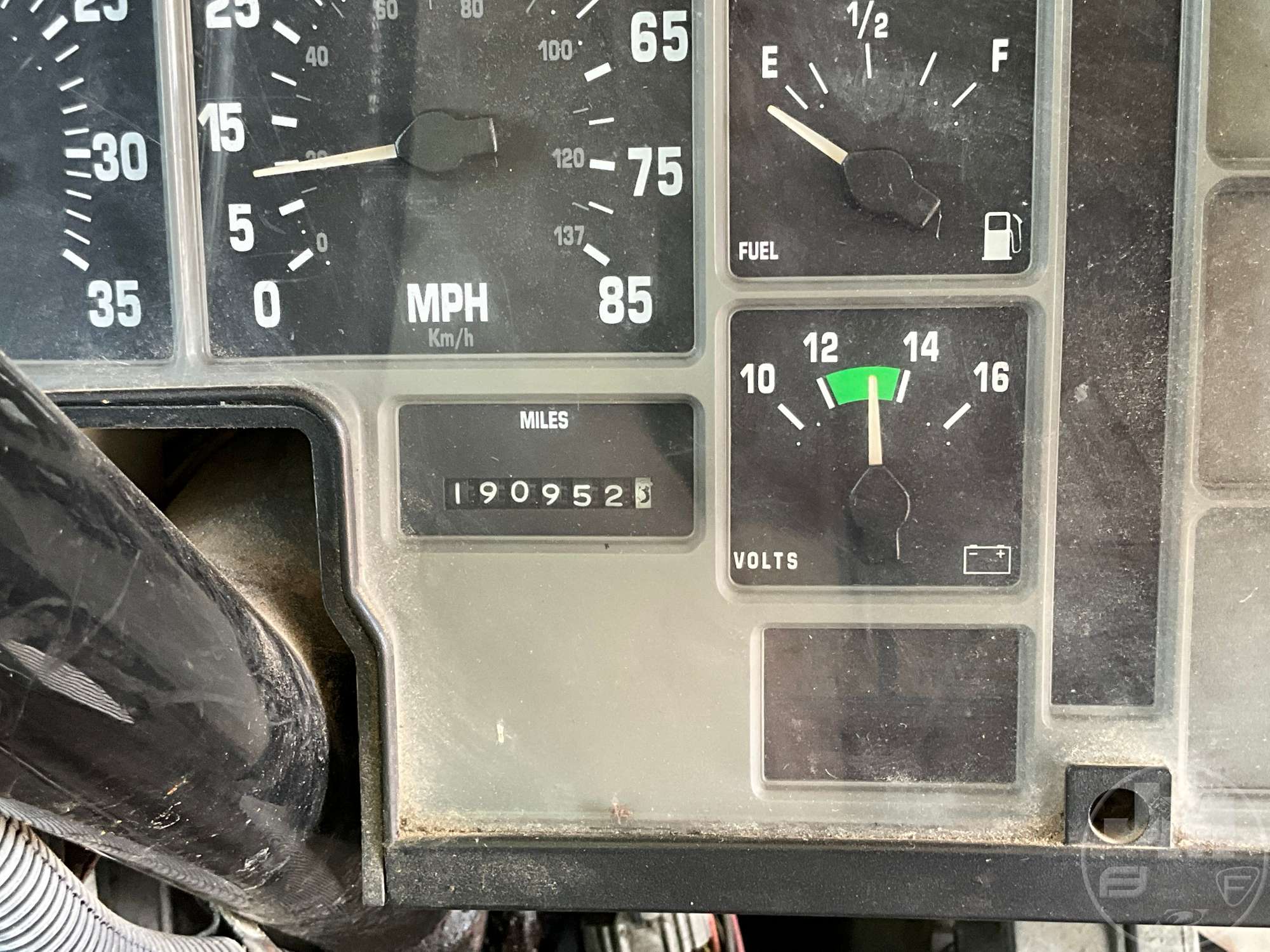 1998 International 3800
