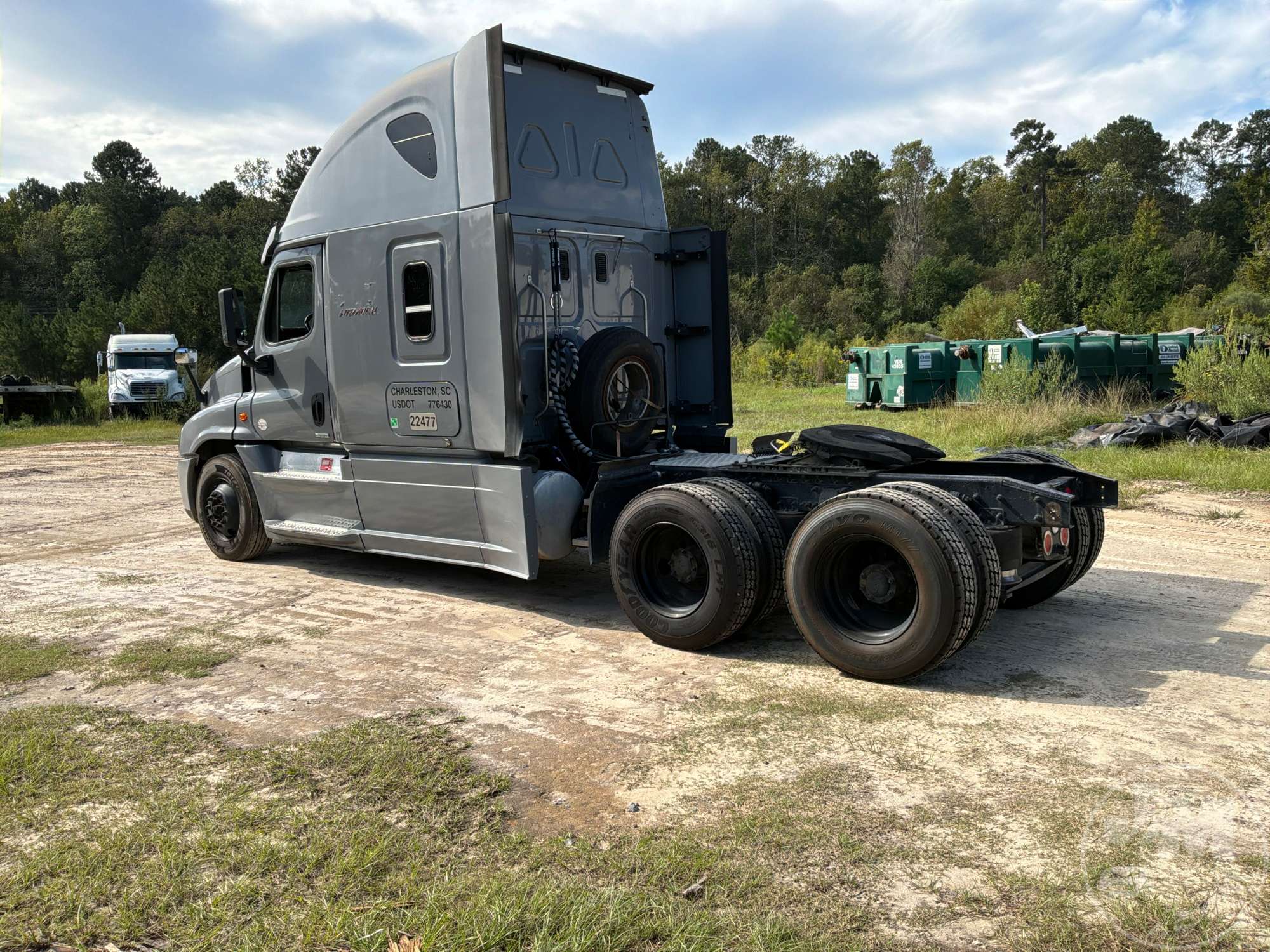 2016 Freightliner CASCADIA