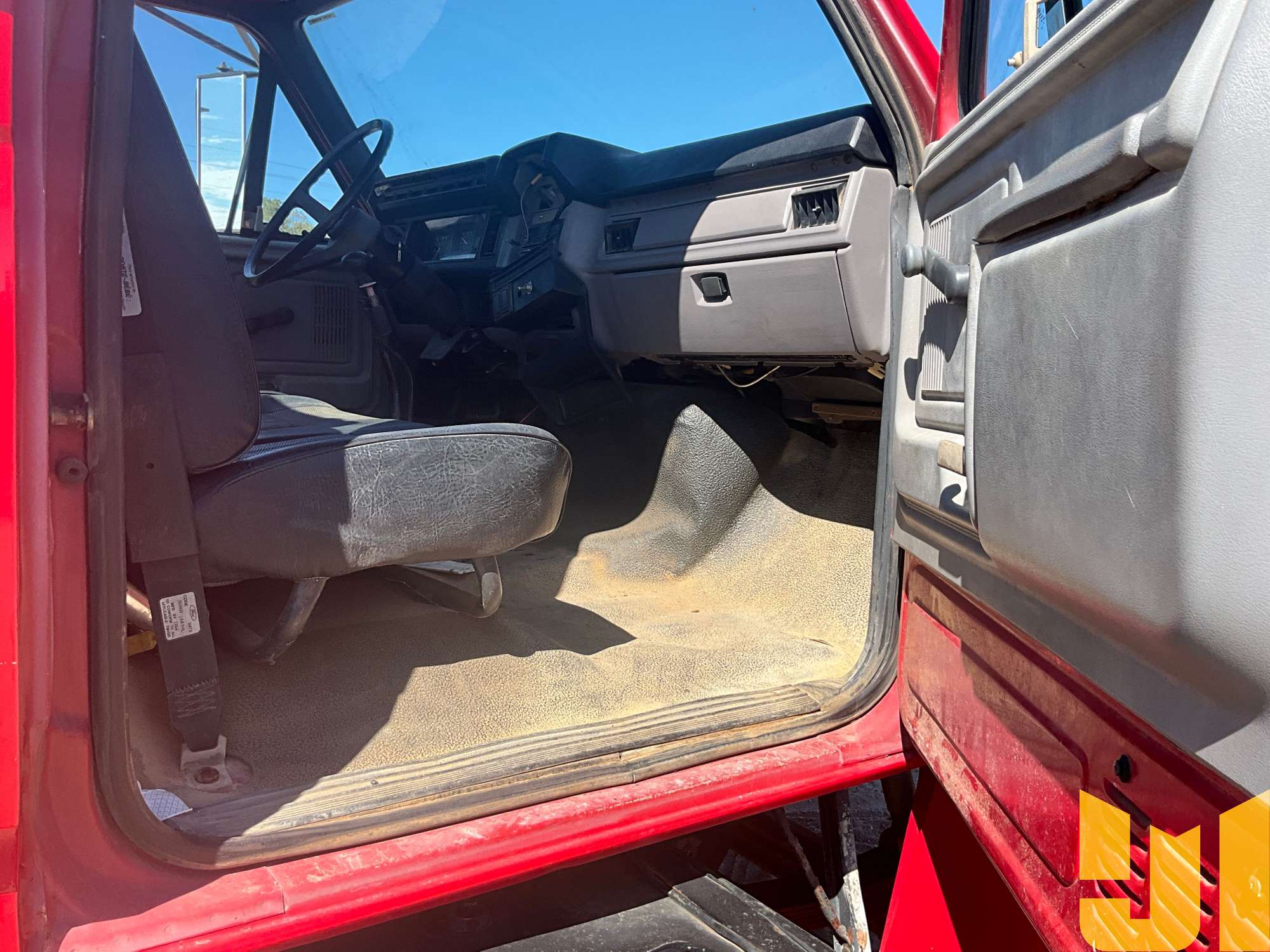 1997 Ford F-800