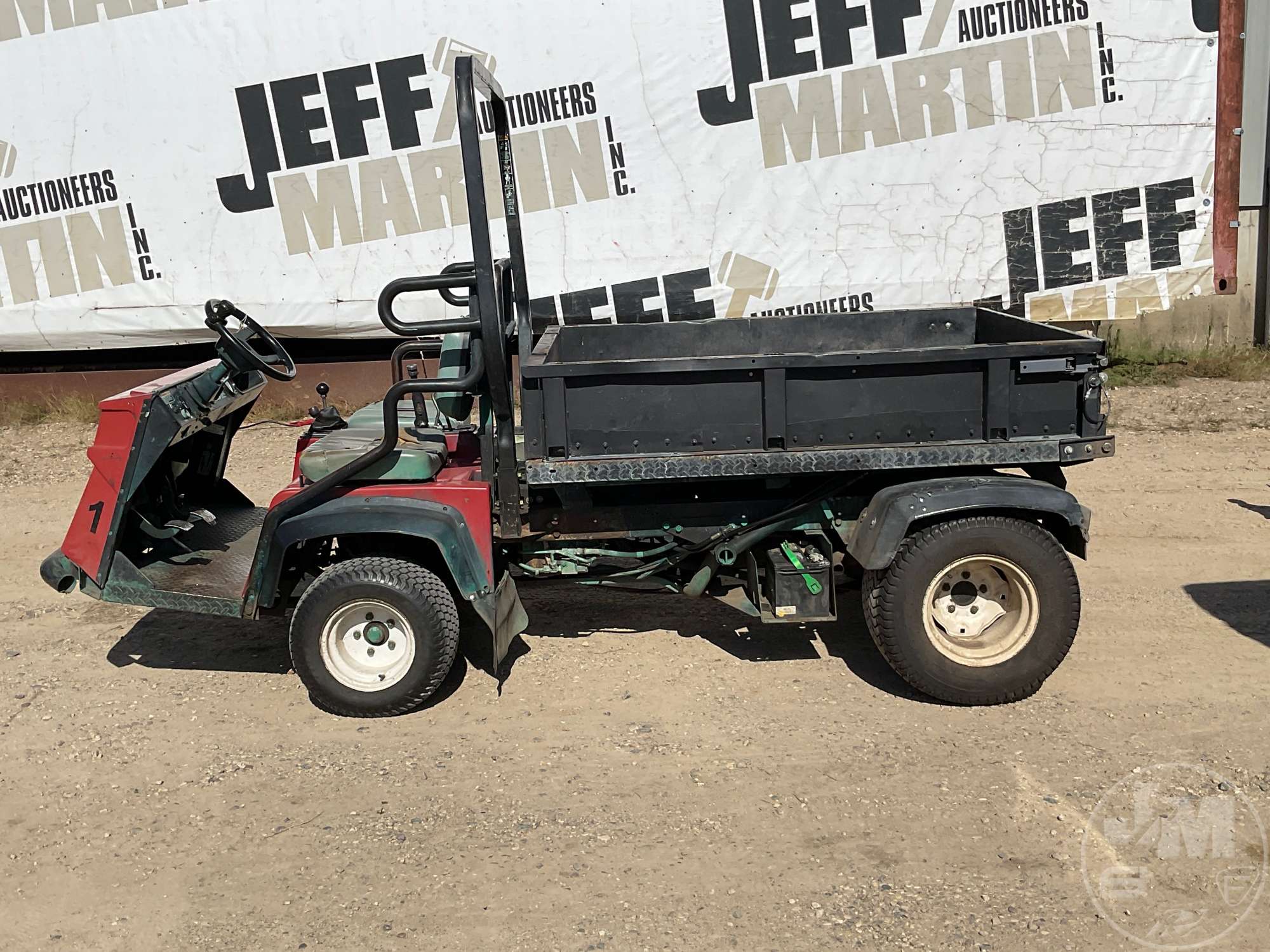 2000 Toro 07202 WORKMAN 3200