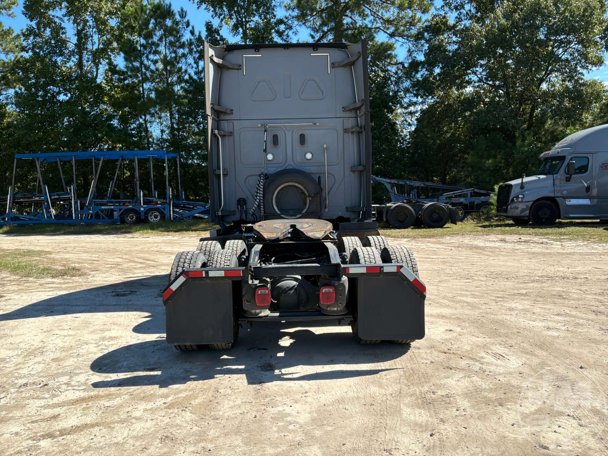 2019 Freightliner CASCADIA