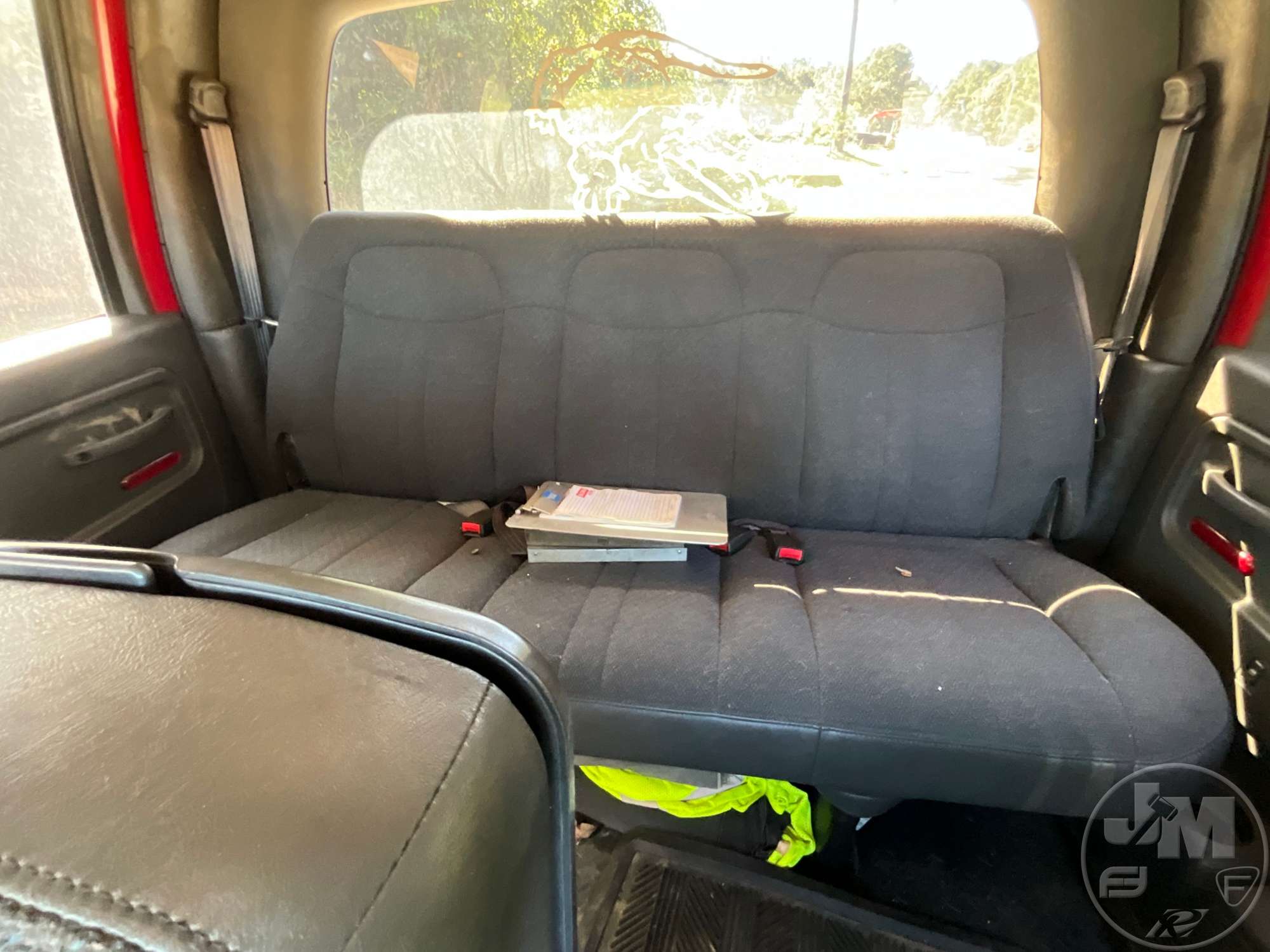 2004 Chevrolet C6500