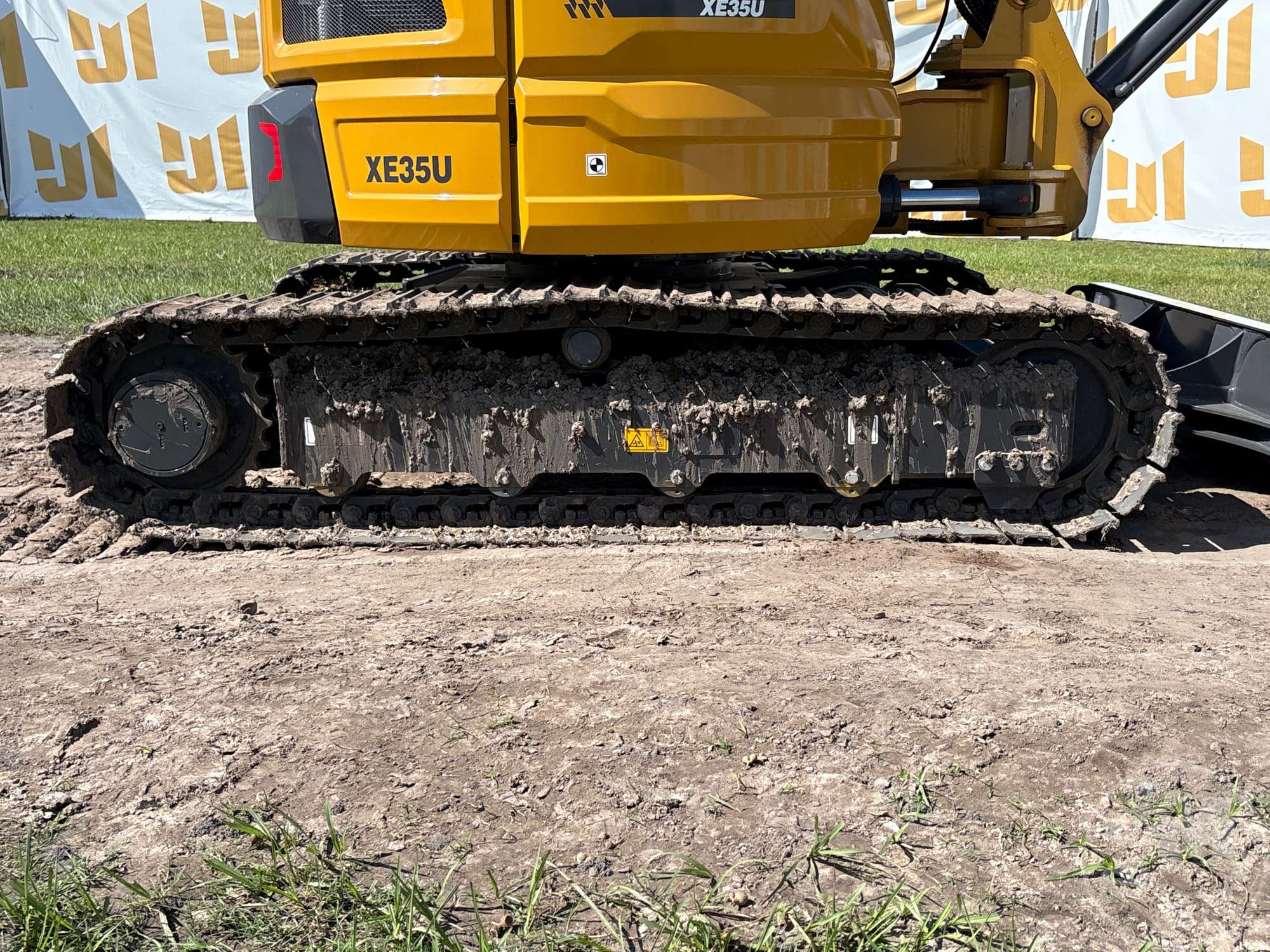 2024 XCMG XE35U