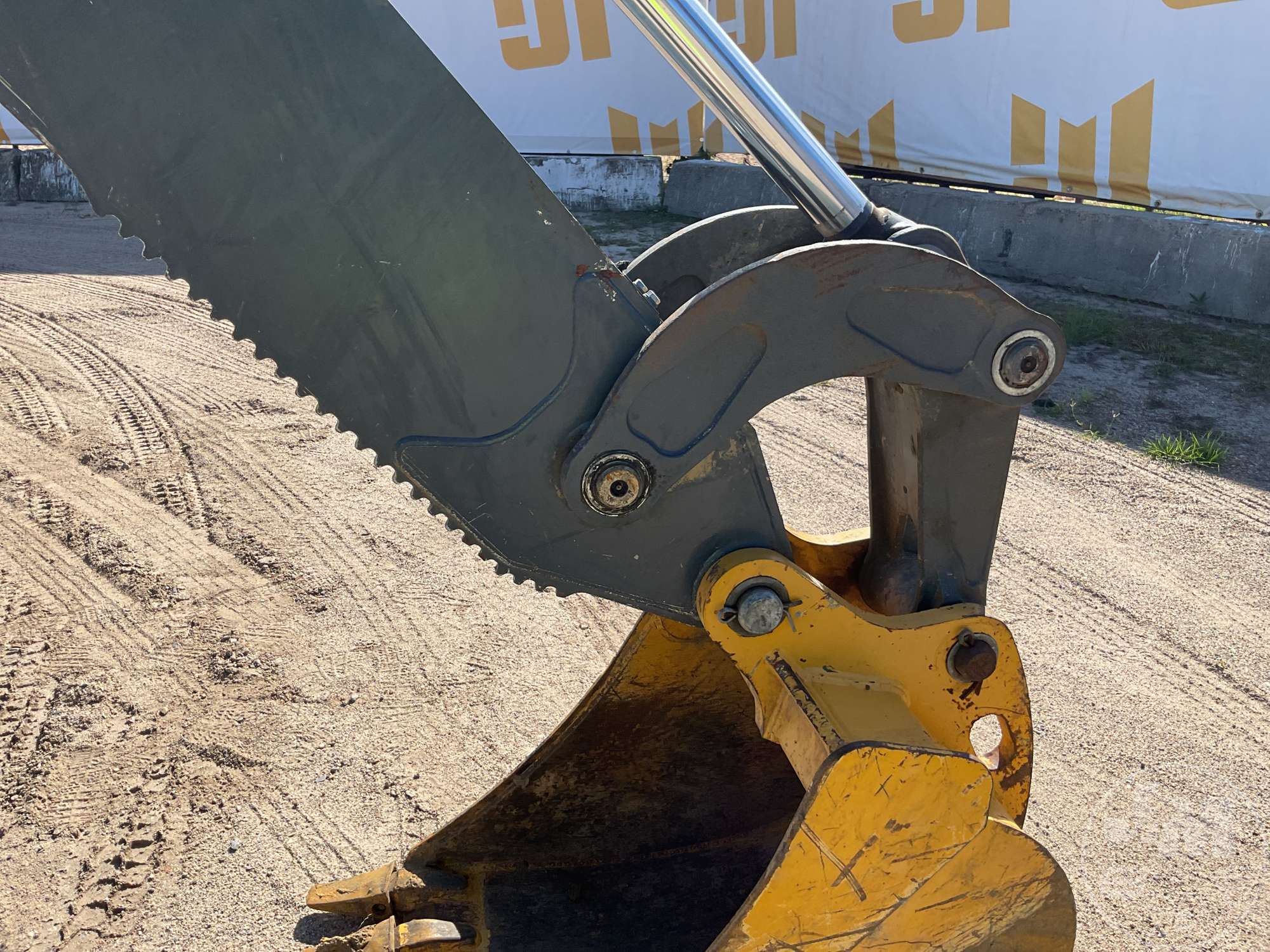 2018 John Deere 310SL