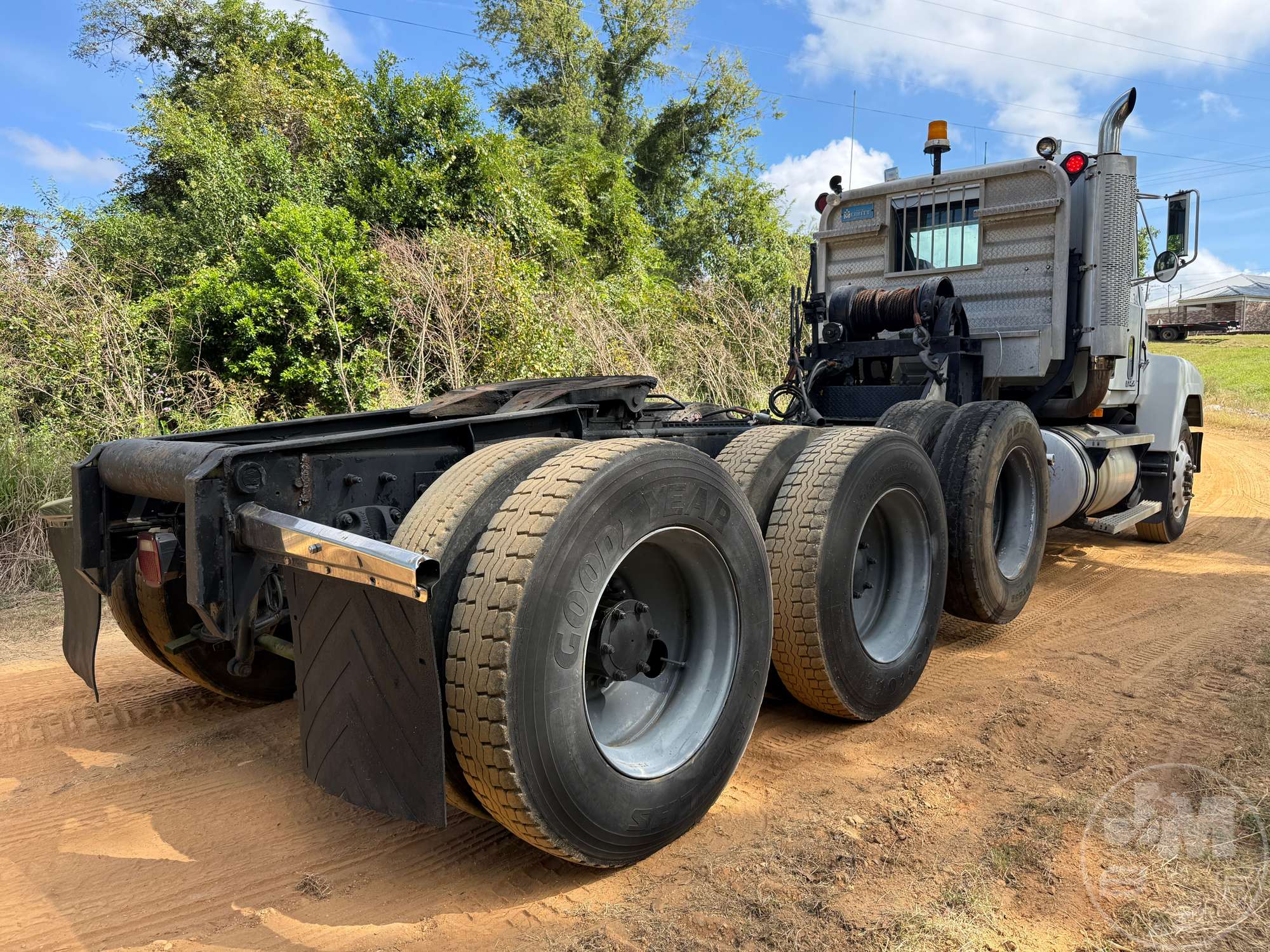 1995 Mack CH613