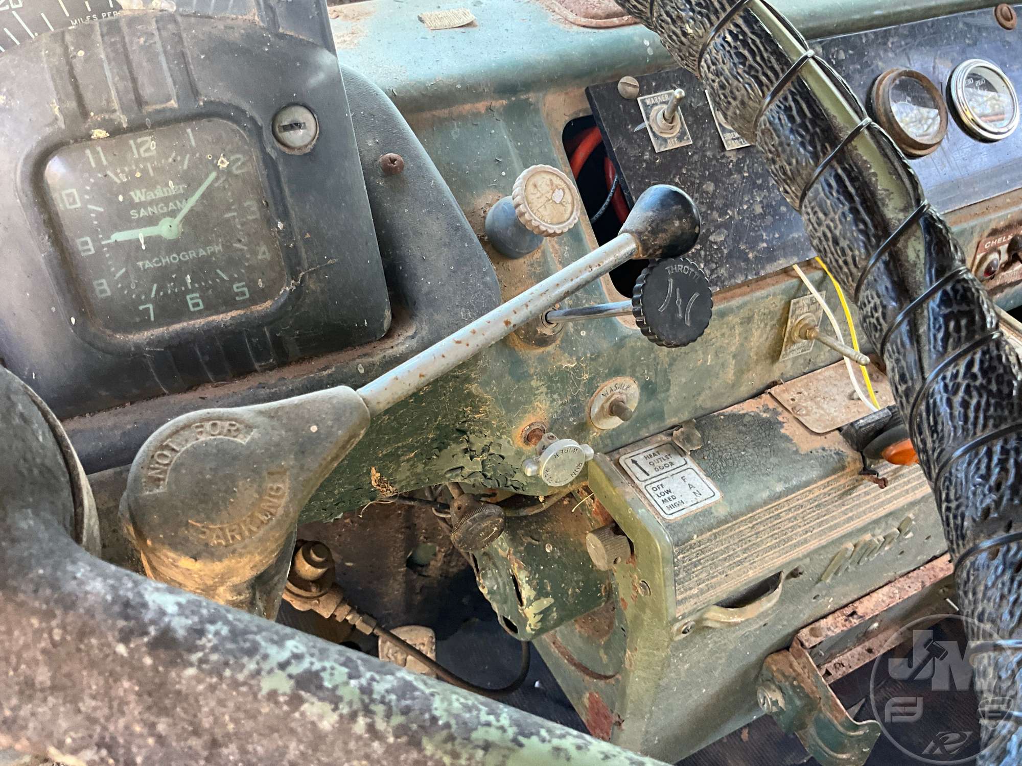 0 Mack R-600