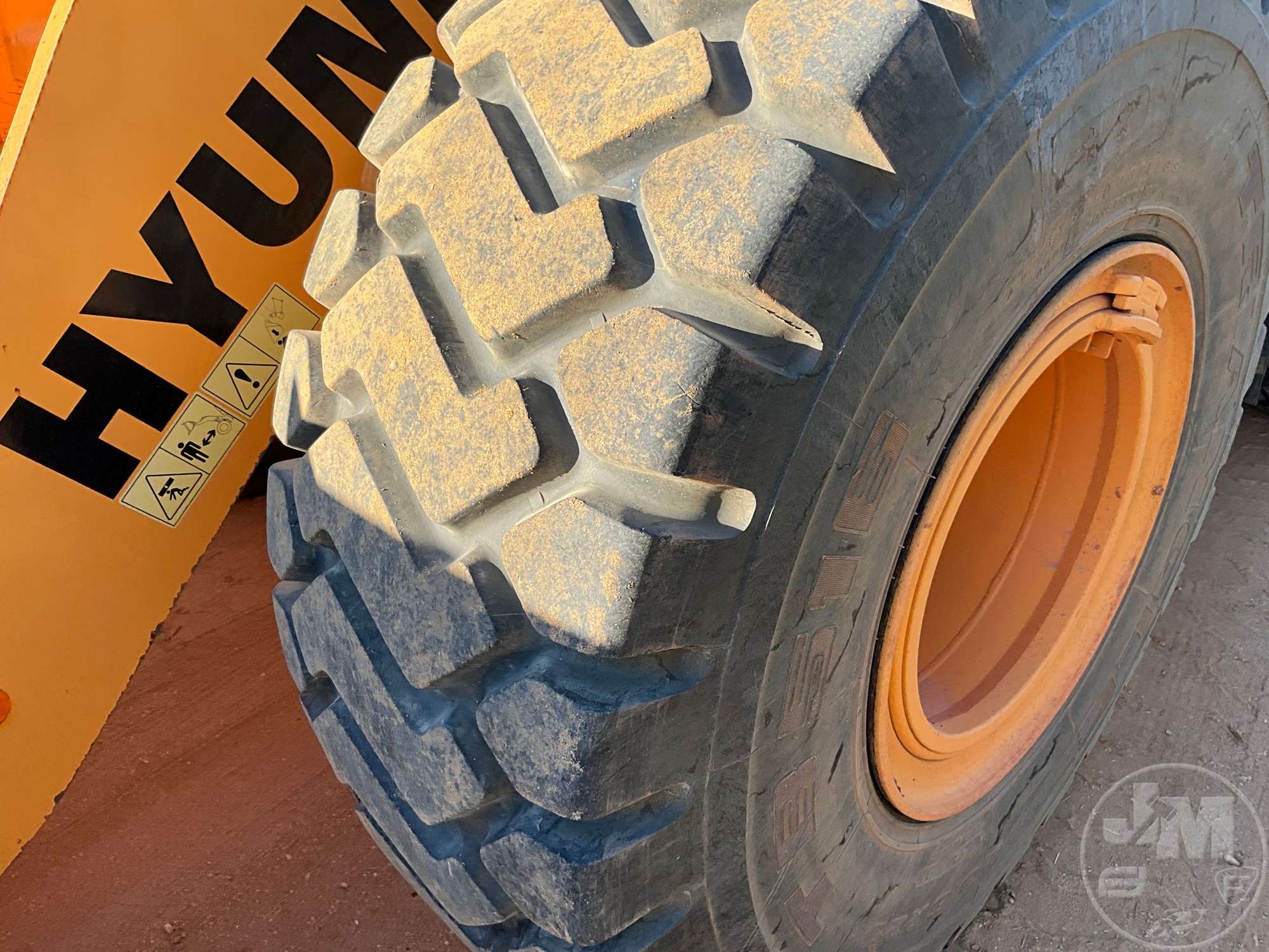 2019 Hyundai HL960