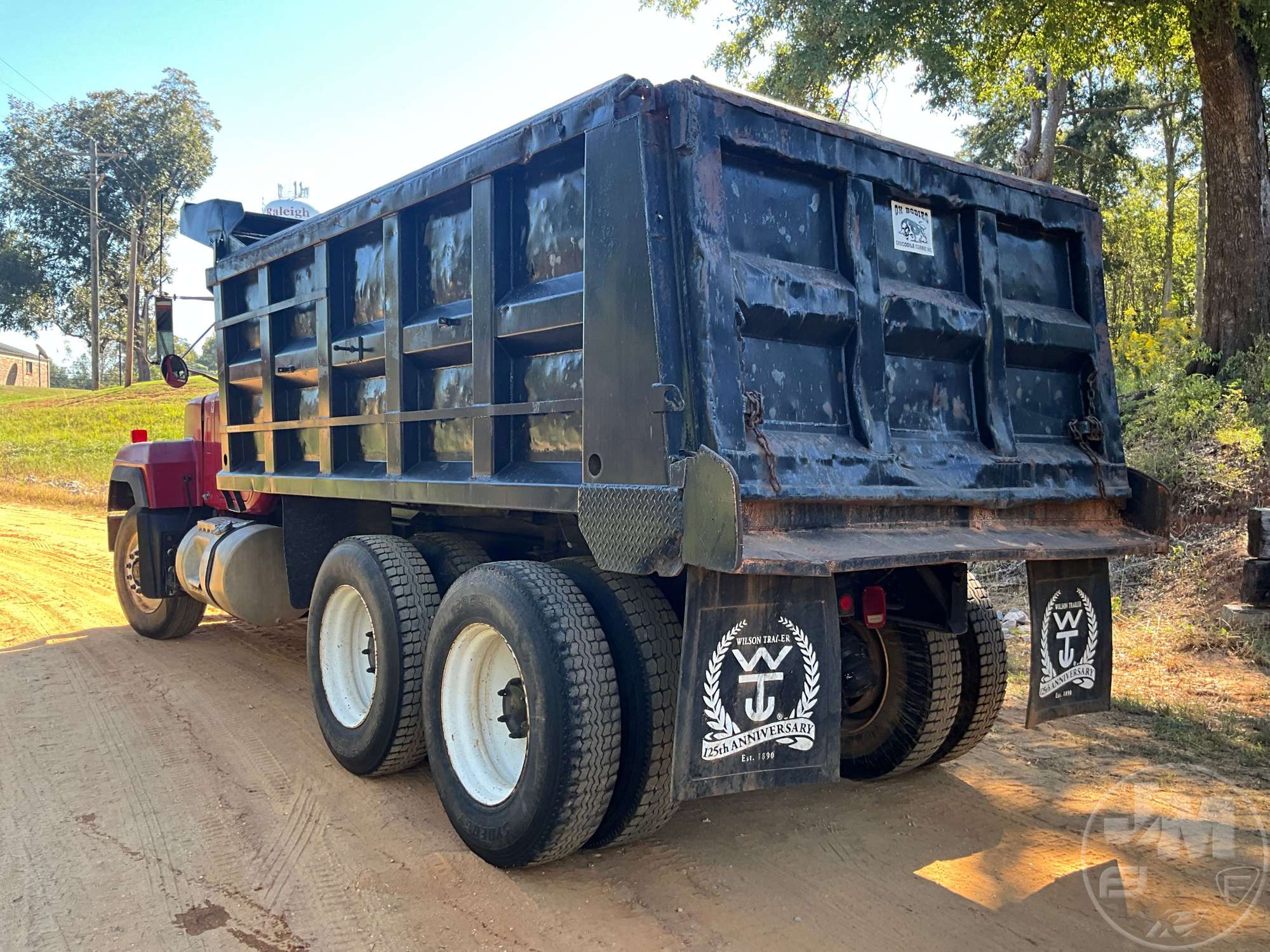 1995 Mack RD 688S