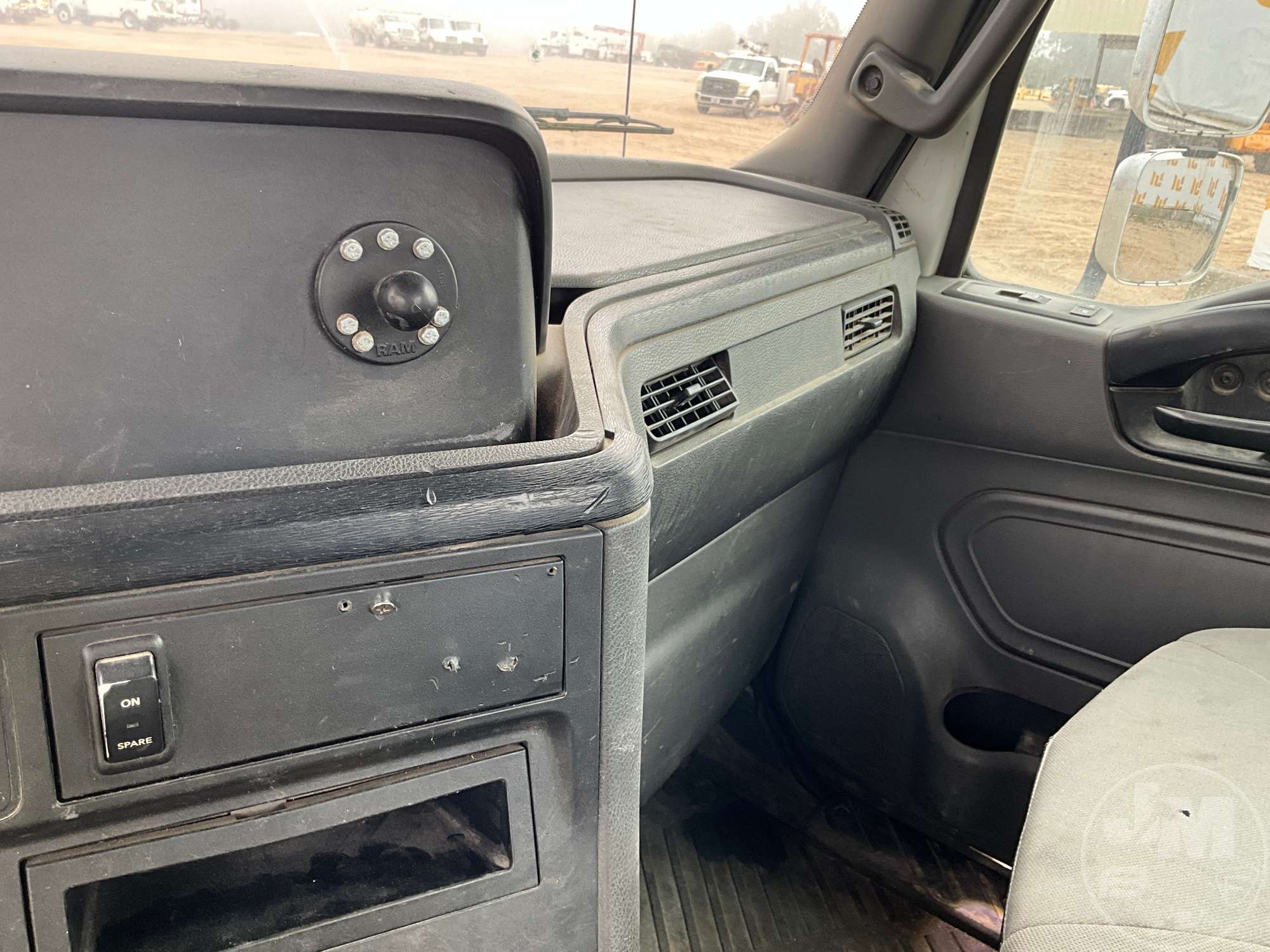 2018 International LT625