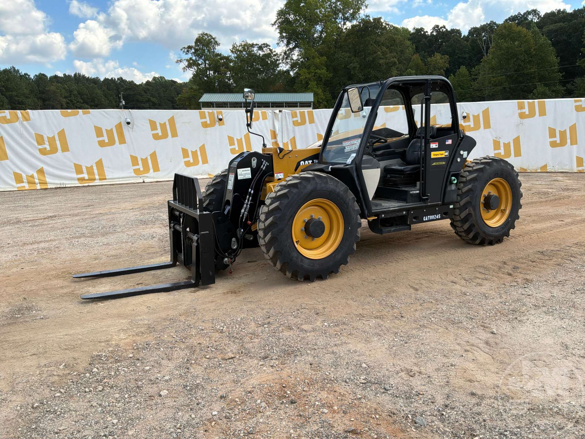 Photo of 2014 Caterpillar TH406C