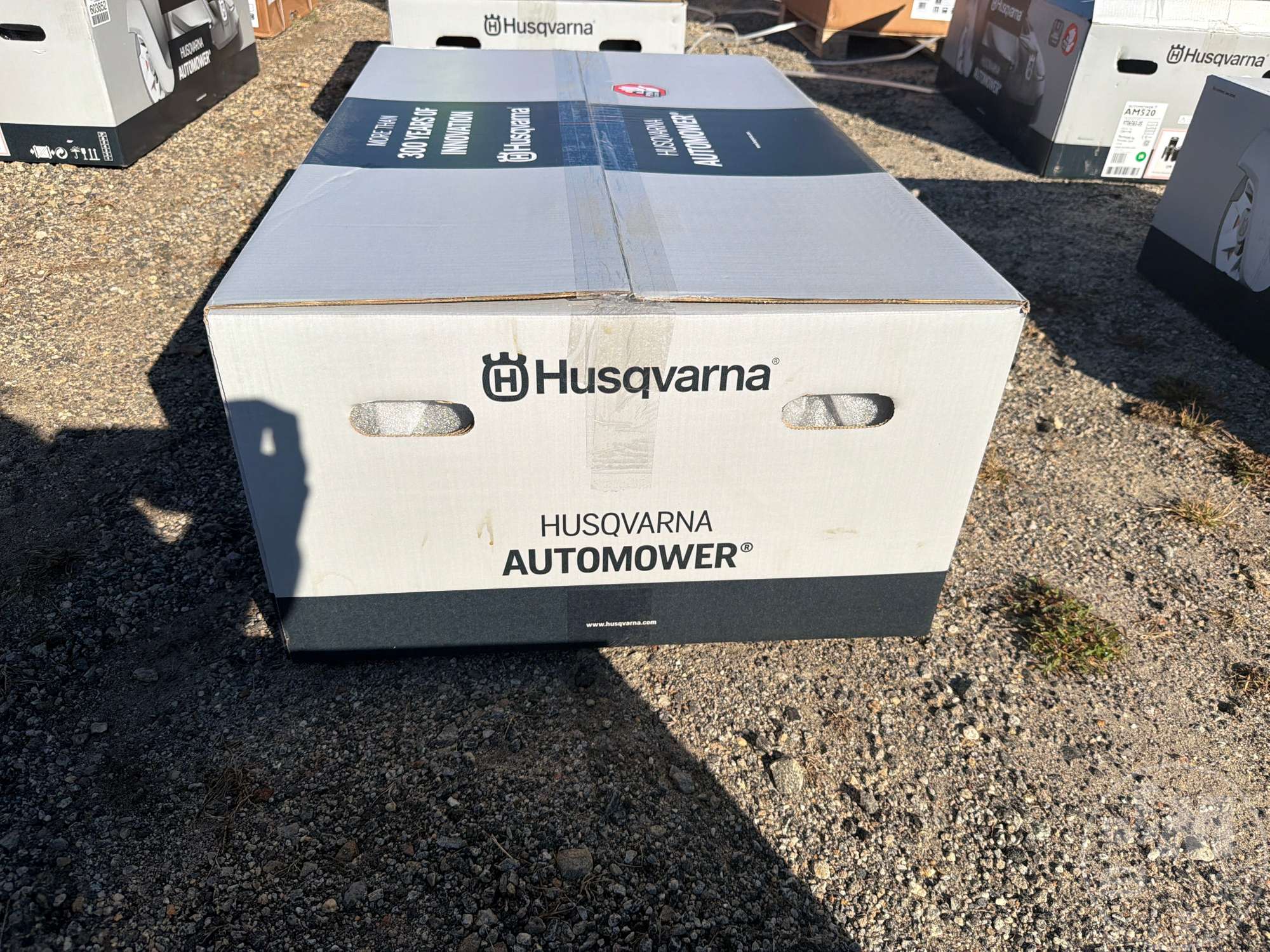 0 Husqvarna AUTO MOWER 520
