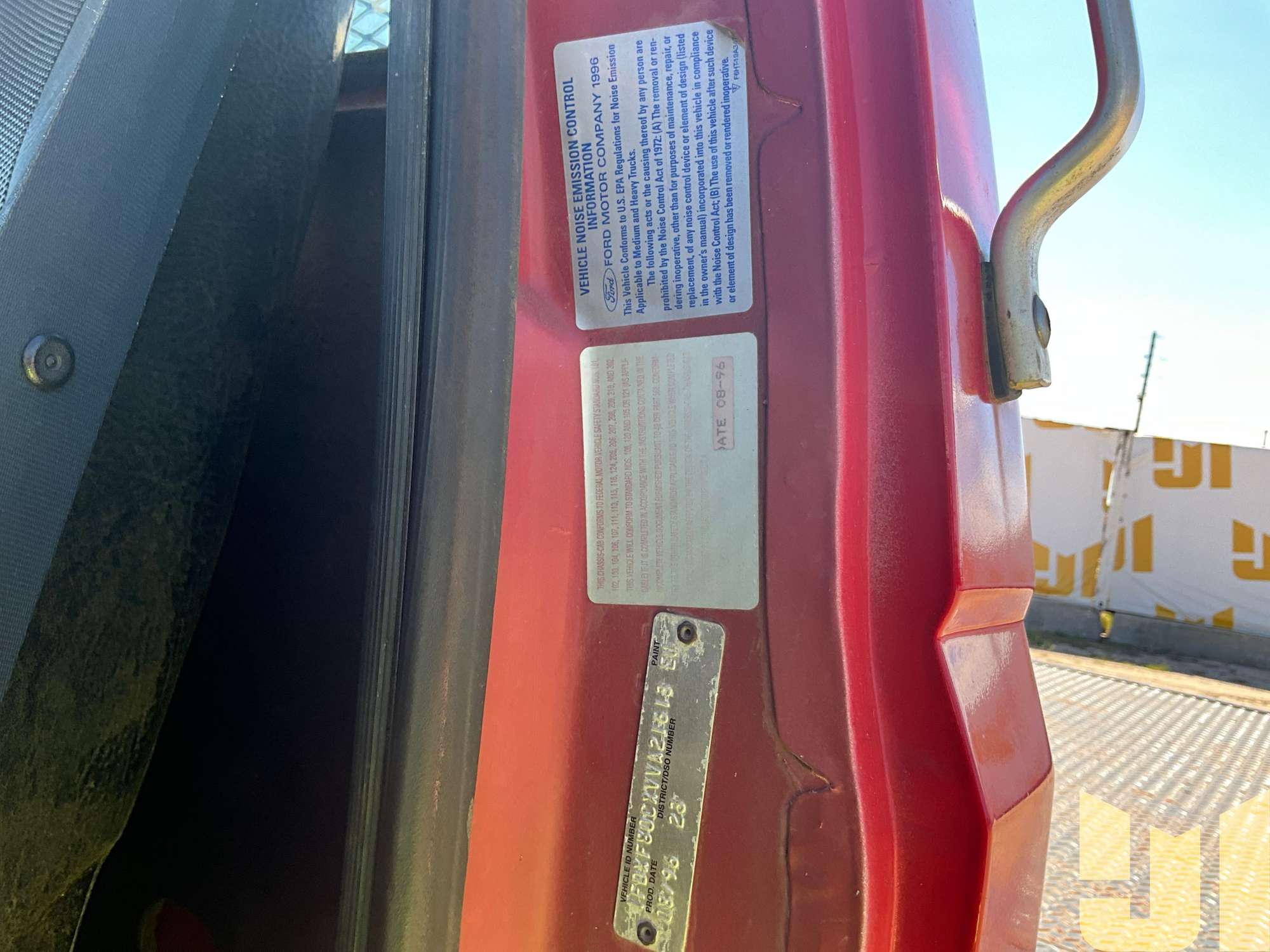 1997 Ford F-800