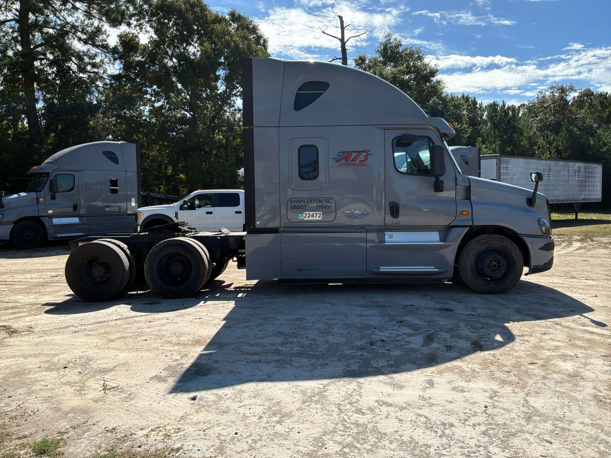 2015 Freightliner CASCADIA
