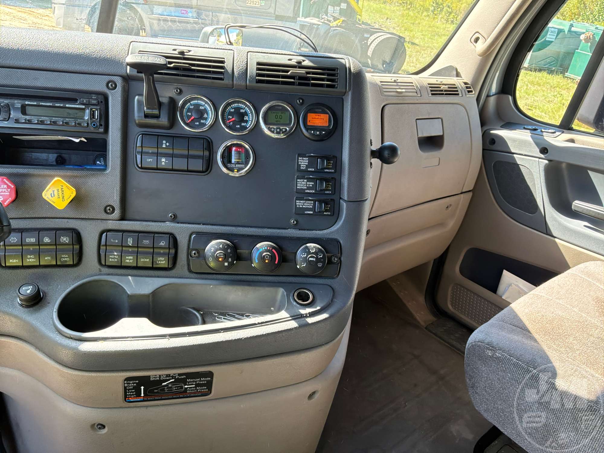 2017 Freightliner CASCADIA