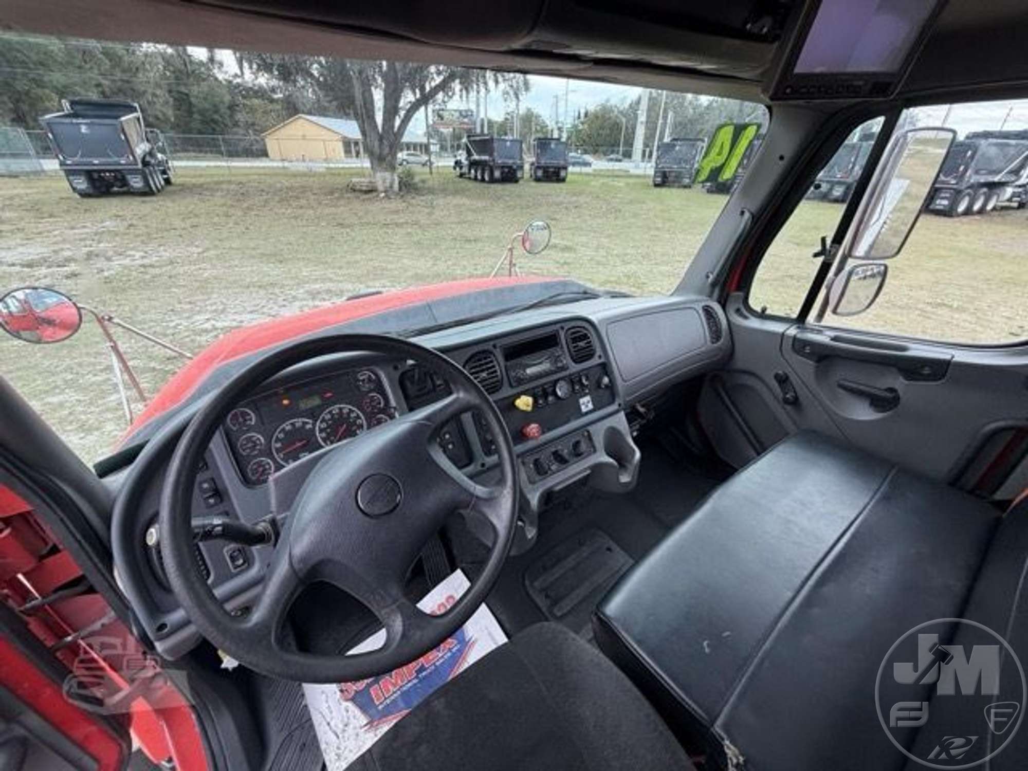 2014 Freightliner 114SD