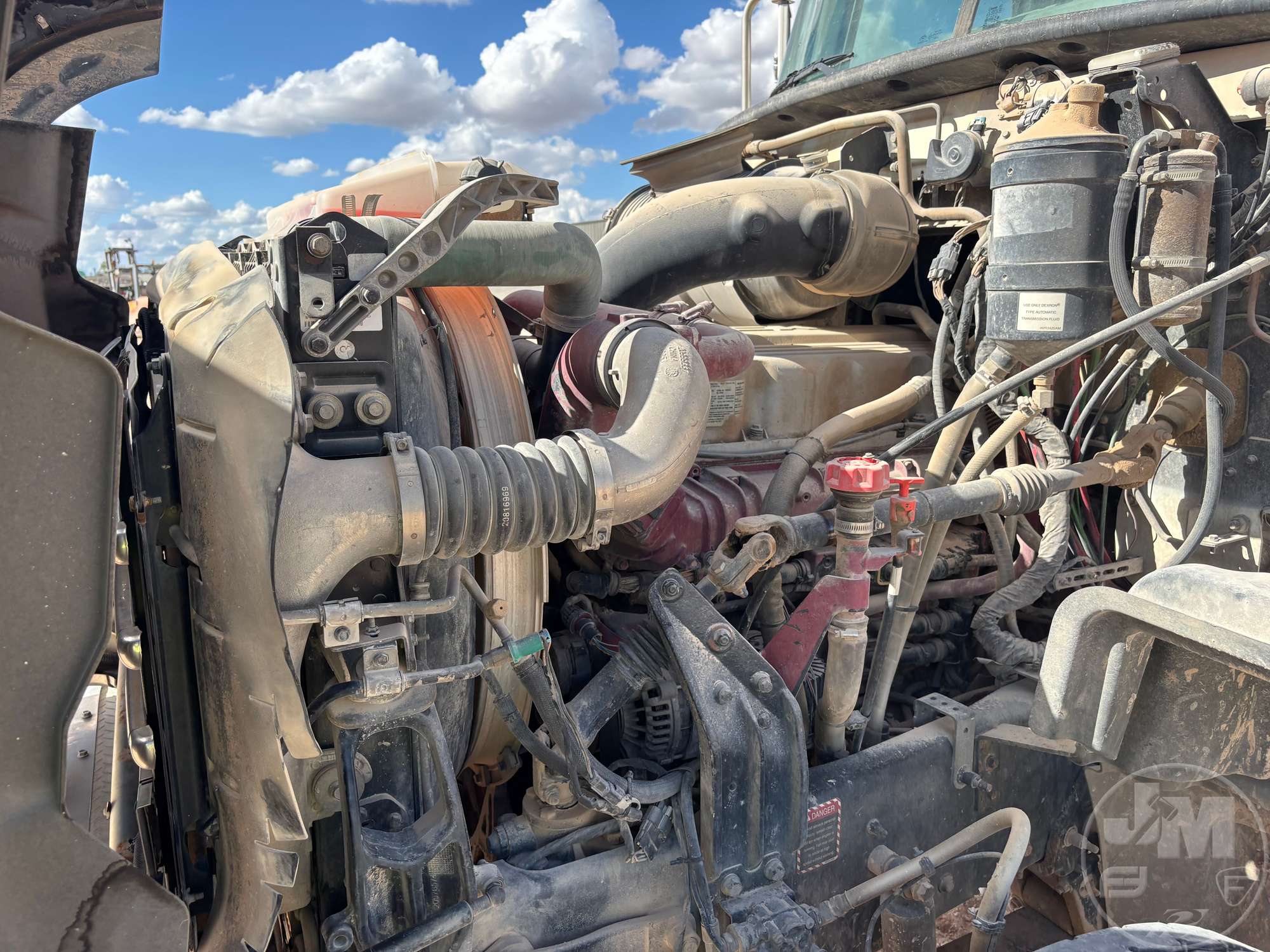 2013 Mack GU713