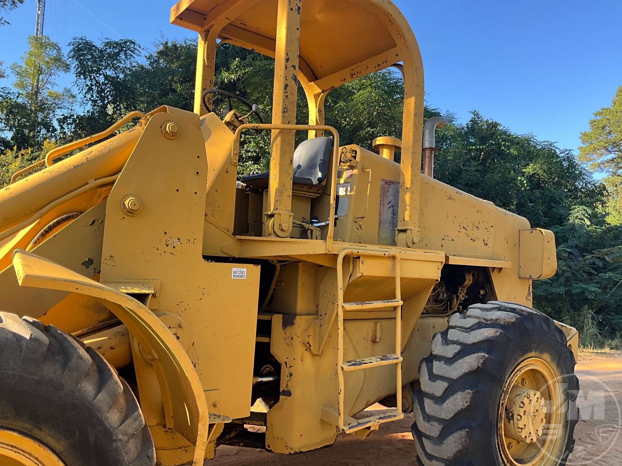 0 Allis Chalmers 645M