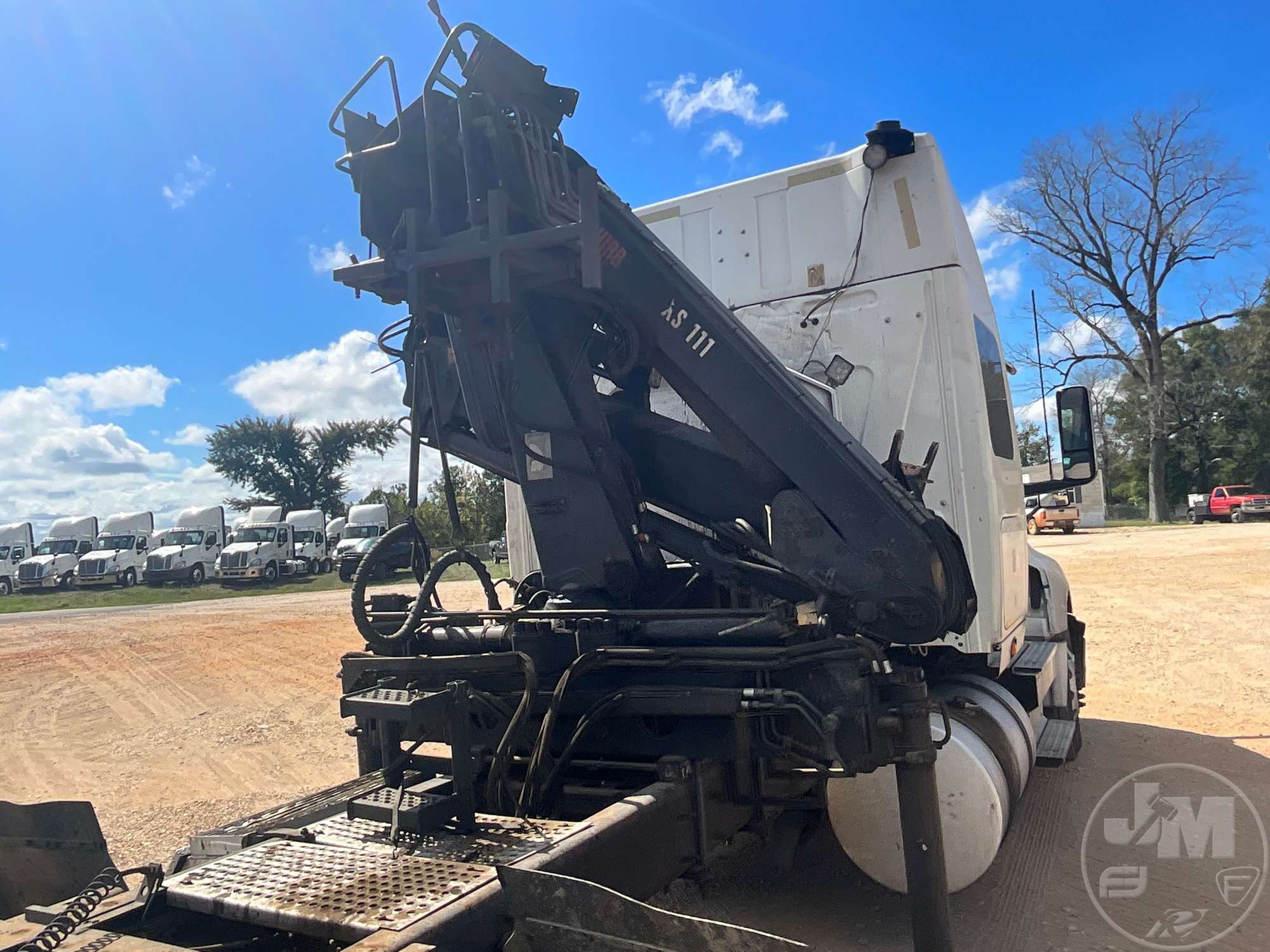2020 International LT625 6X4