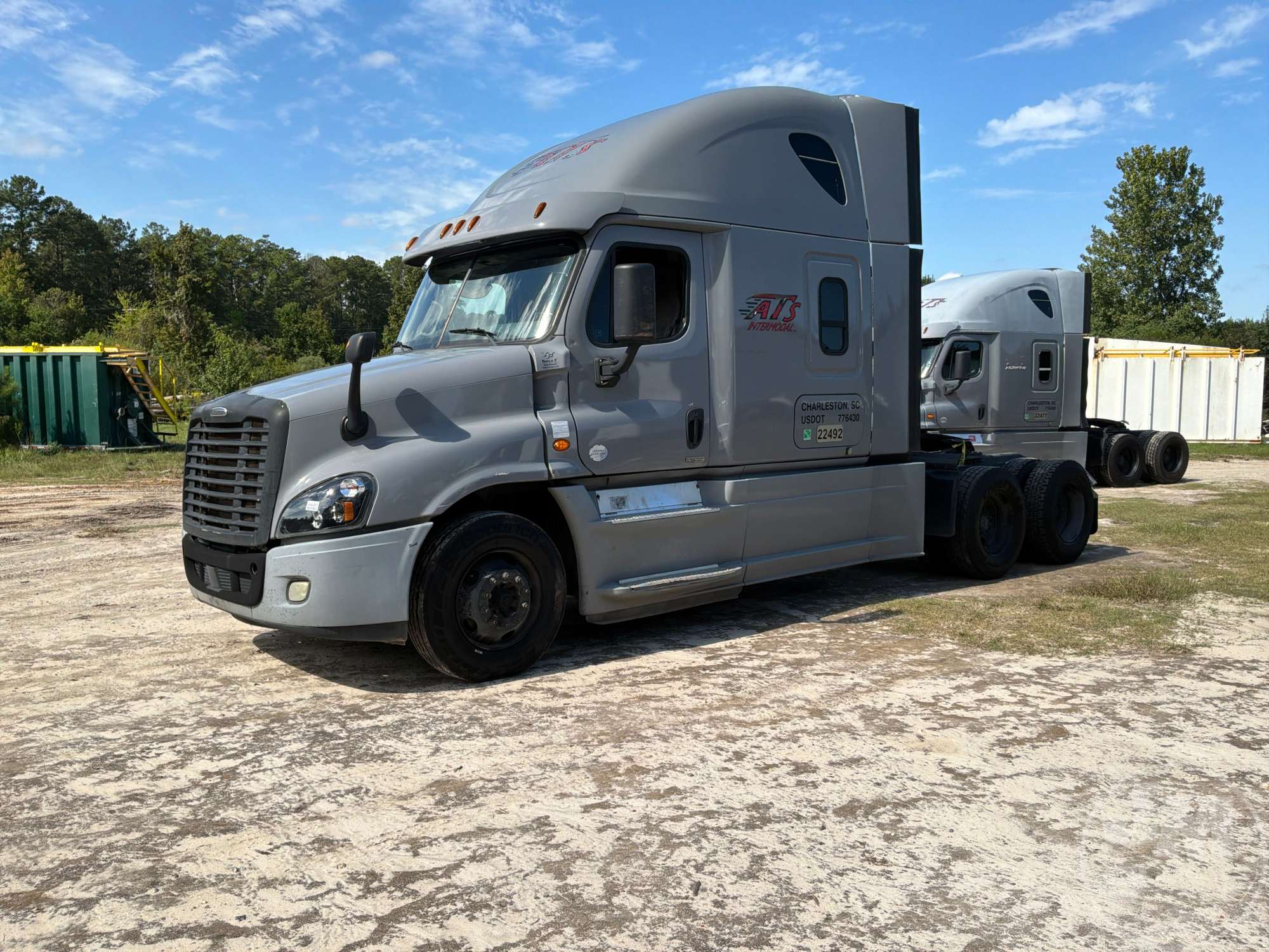 Photo of 2017 Freightliner Cascadia