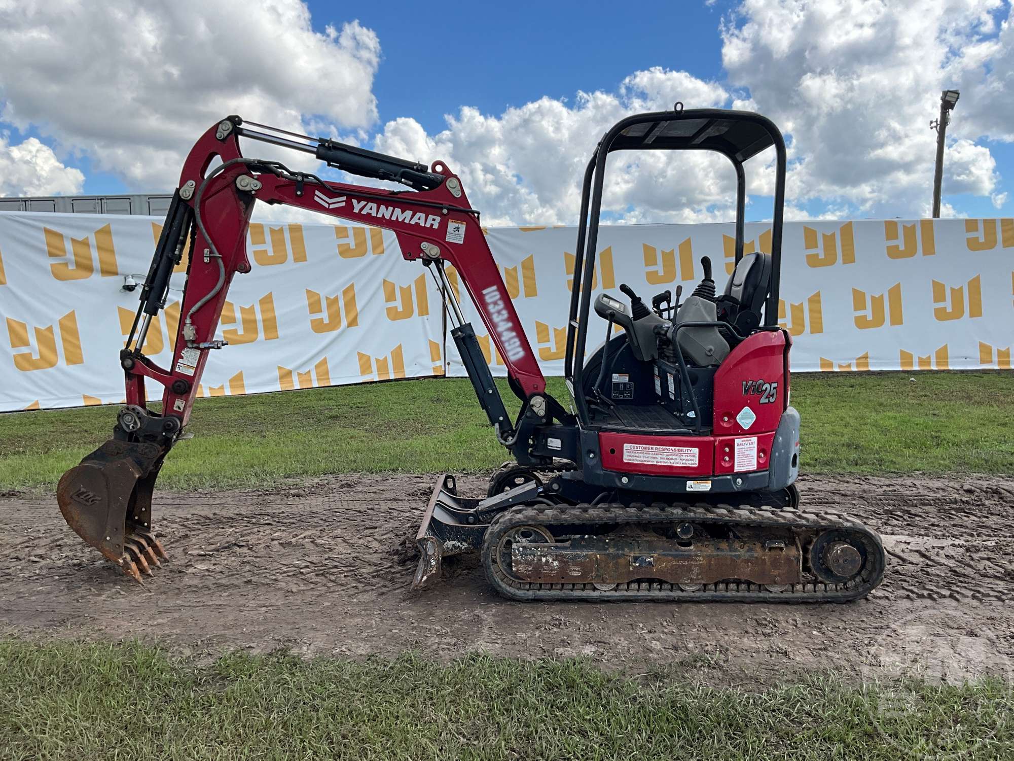2021 Yanmar VI025-6A