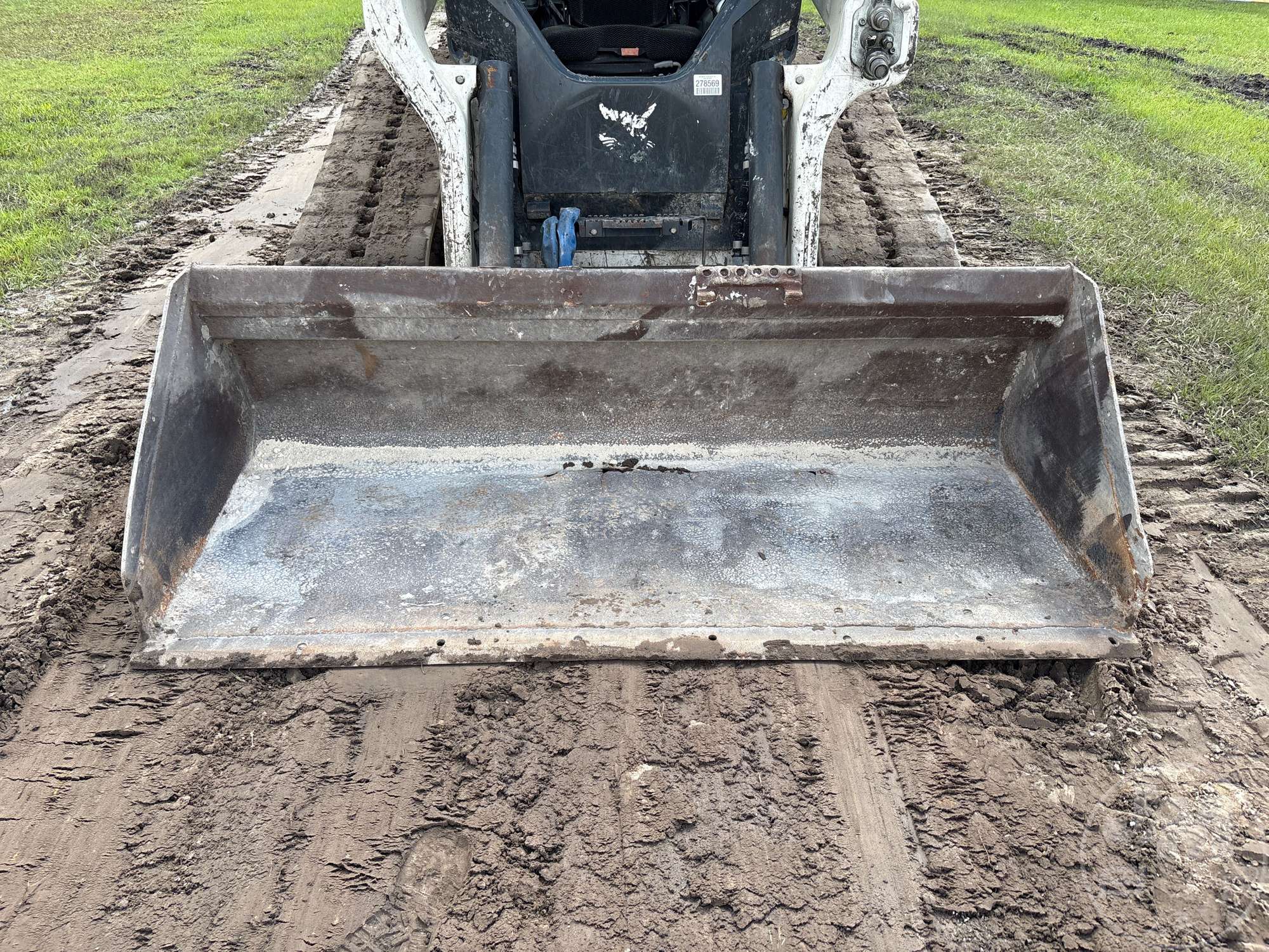 2024 Bobcat T76