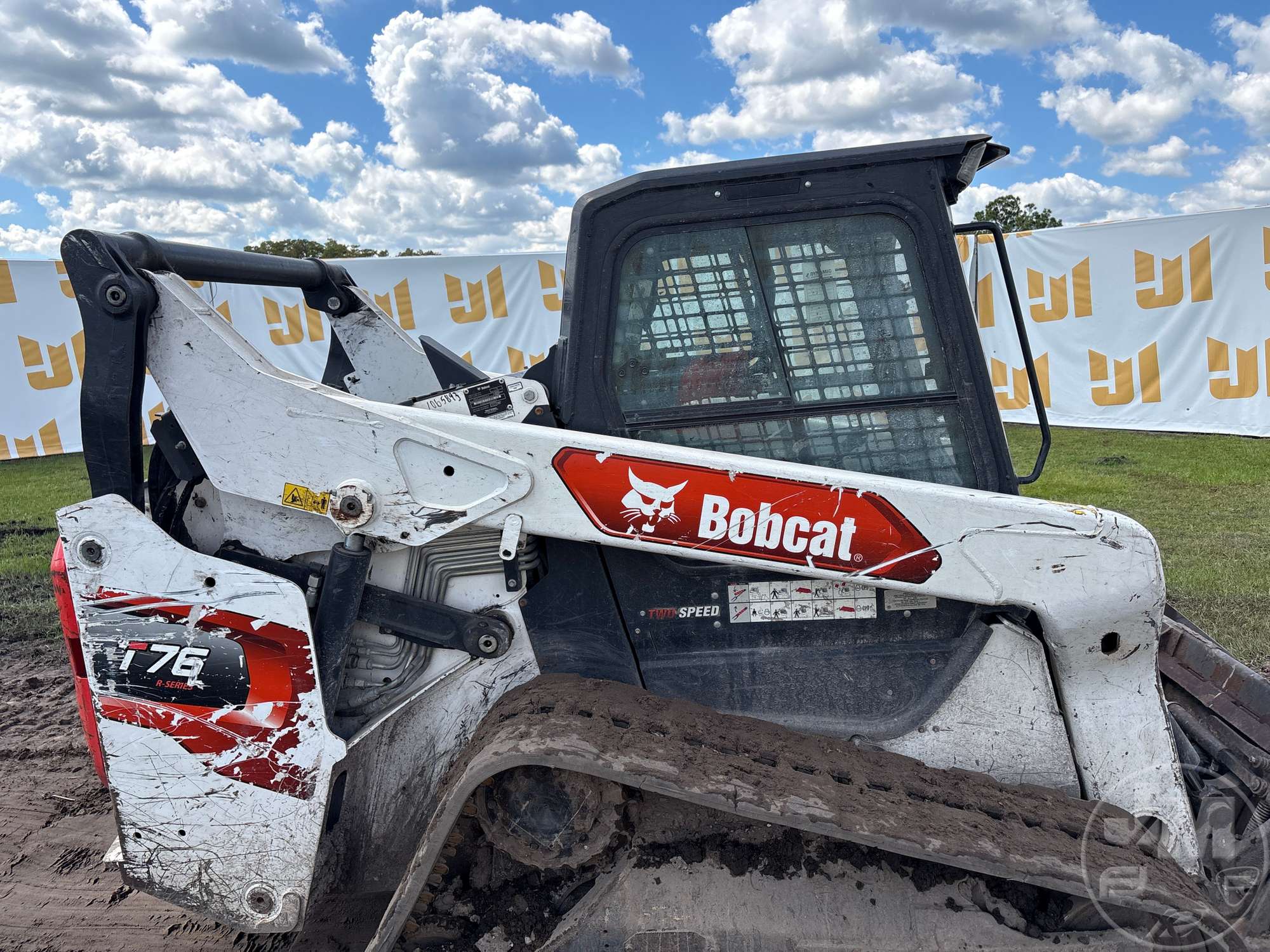 2024 Bobcat T76