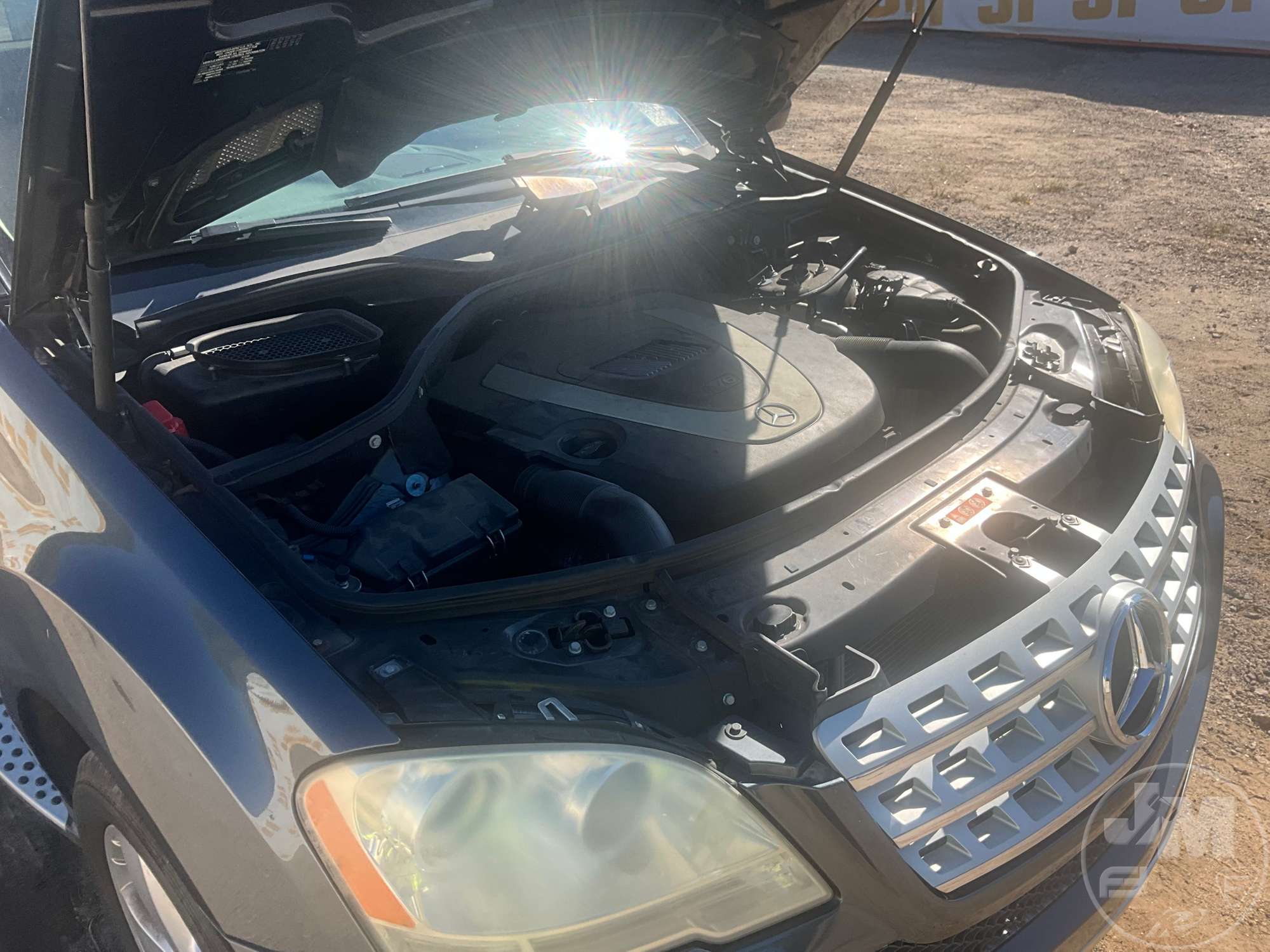 2010 Mercedes-Benz M-350