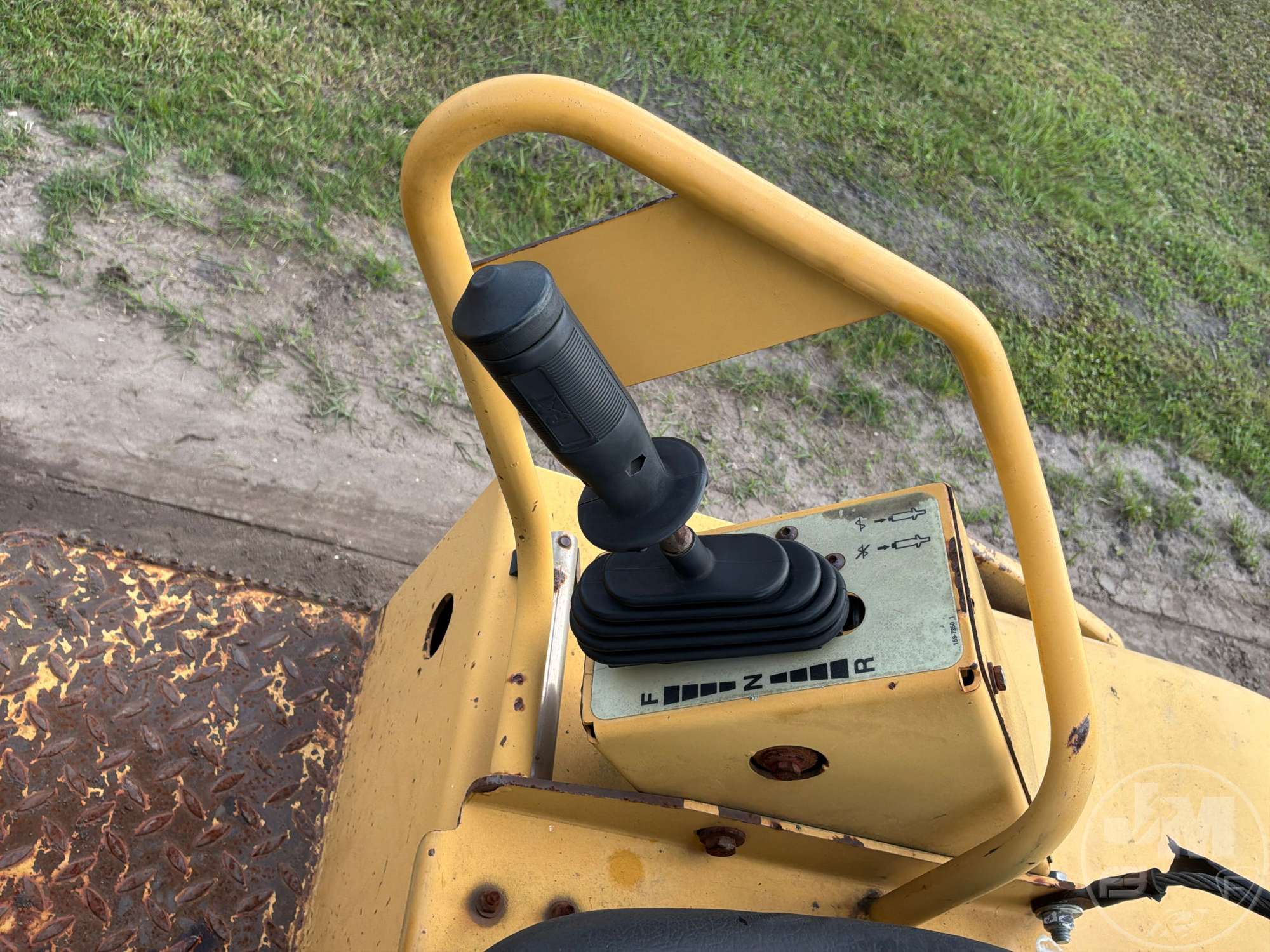2003 Caterpillar CB334D