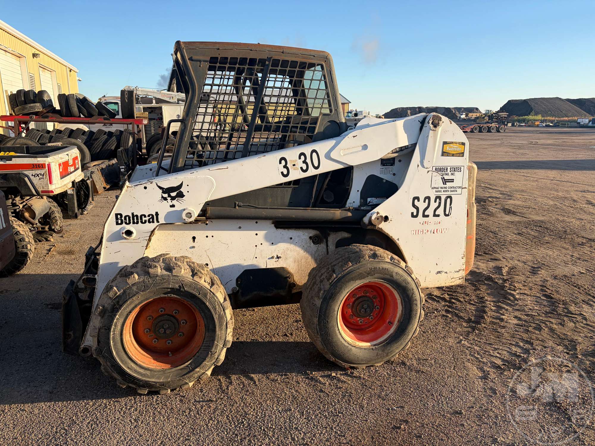 Photo of 2003 Bobcat S220