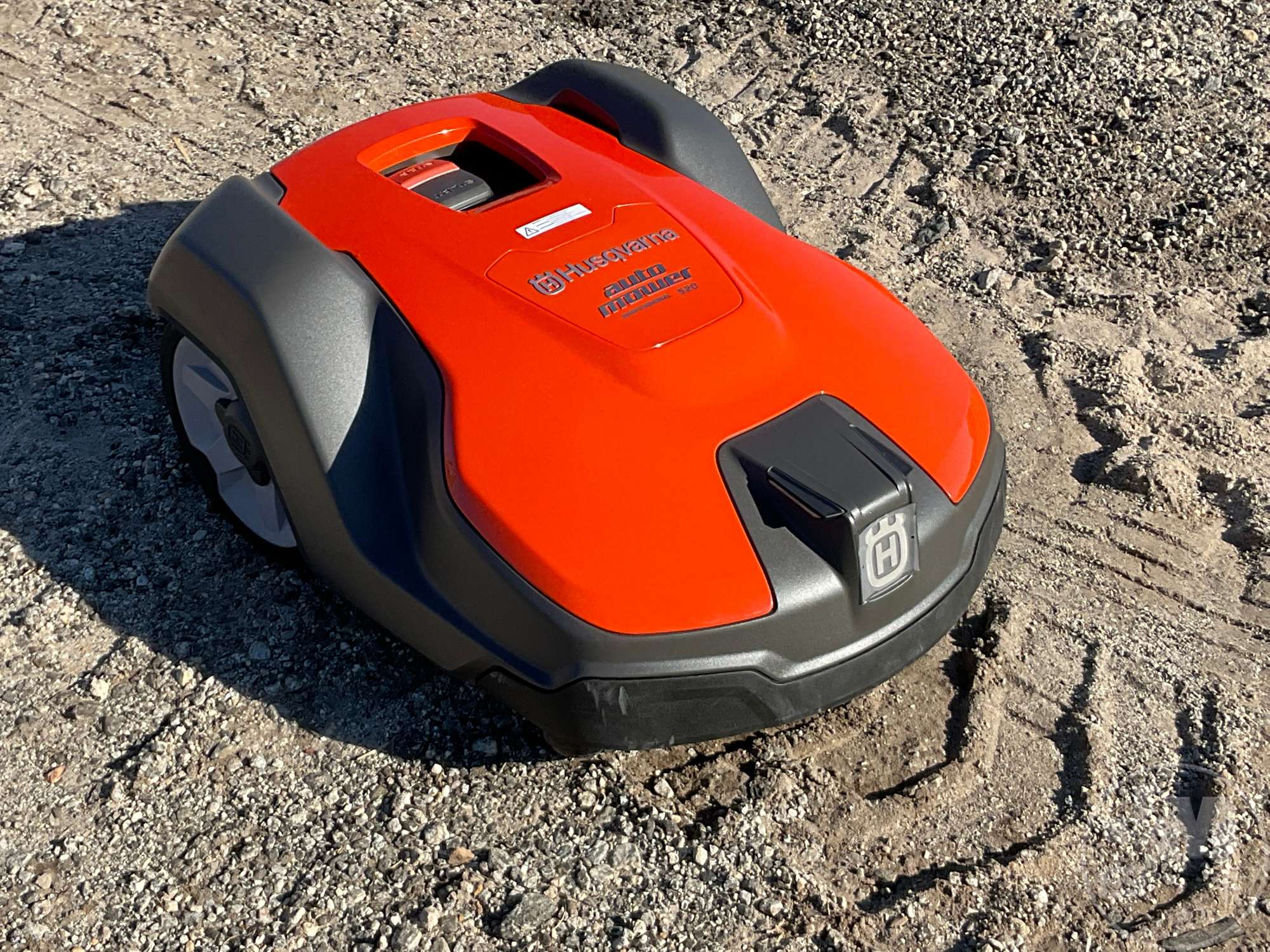 0 Husqvarna AUTO MOWER 520
