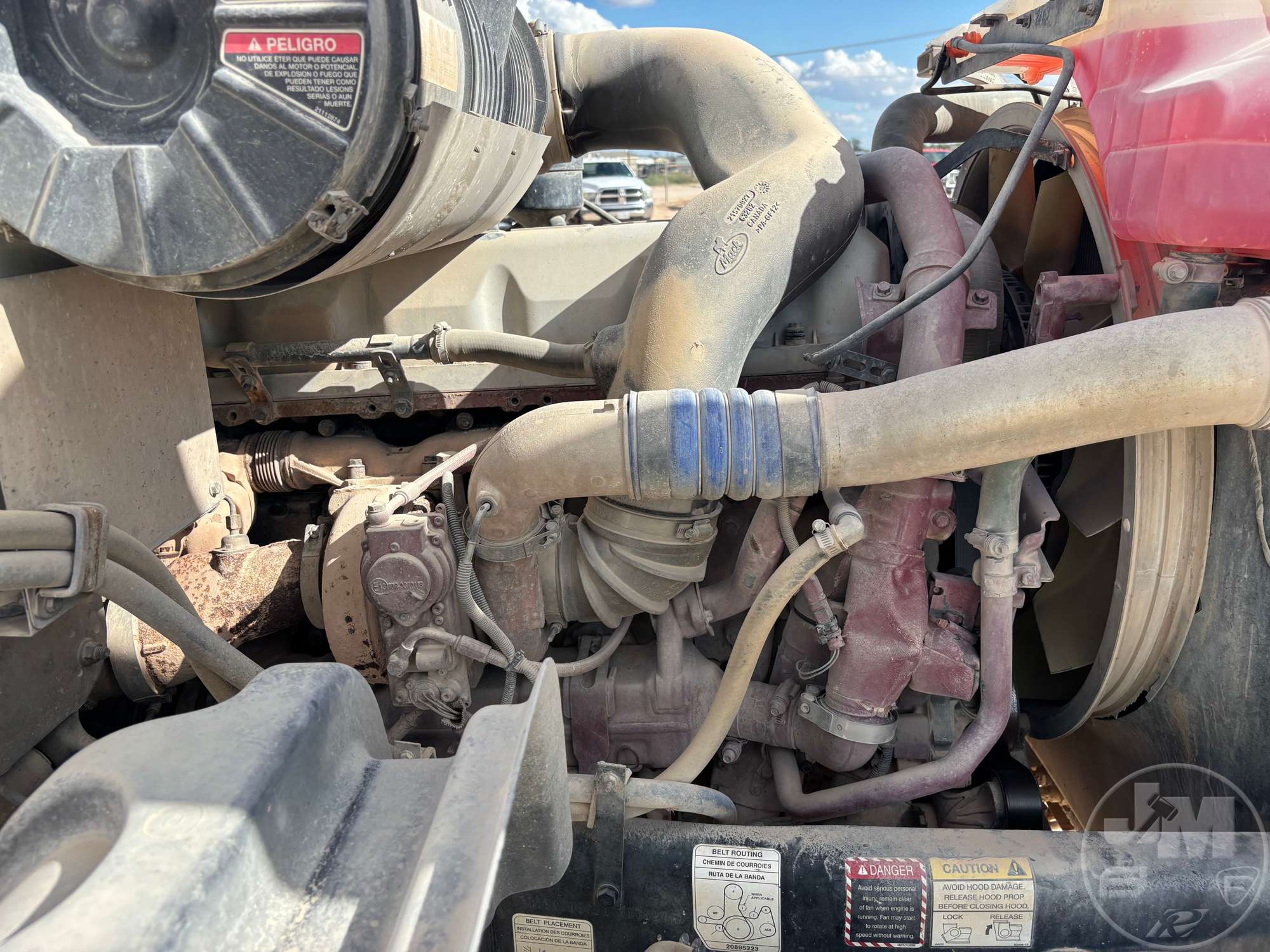 2013 Mack GU713