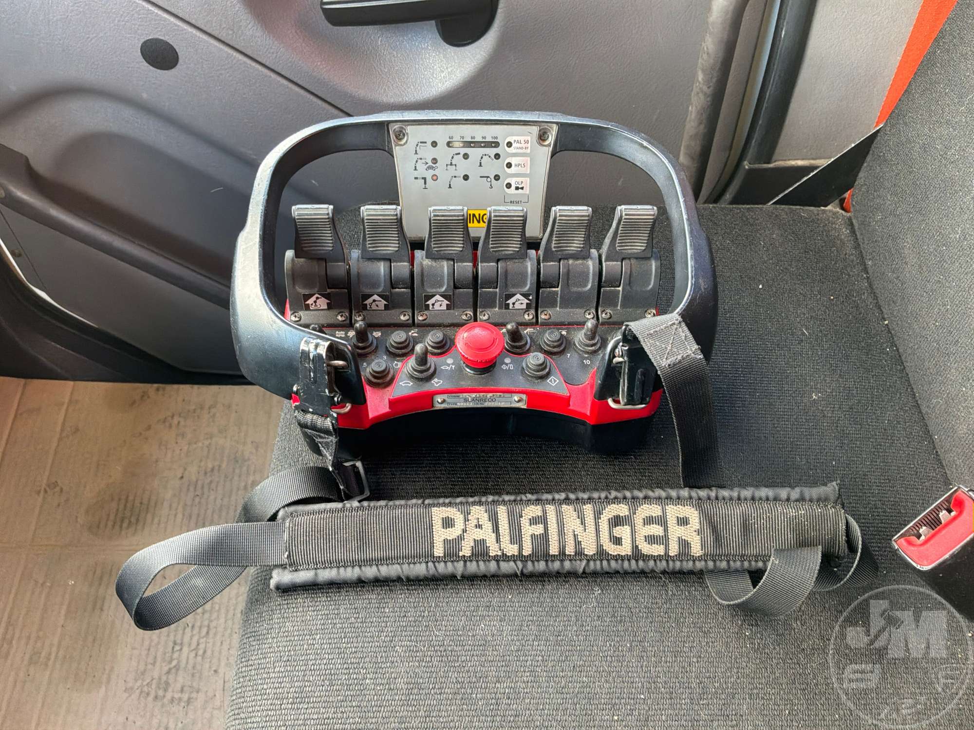 2018 Freightliner M2