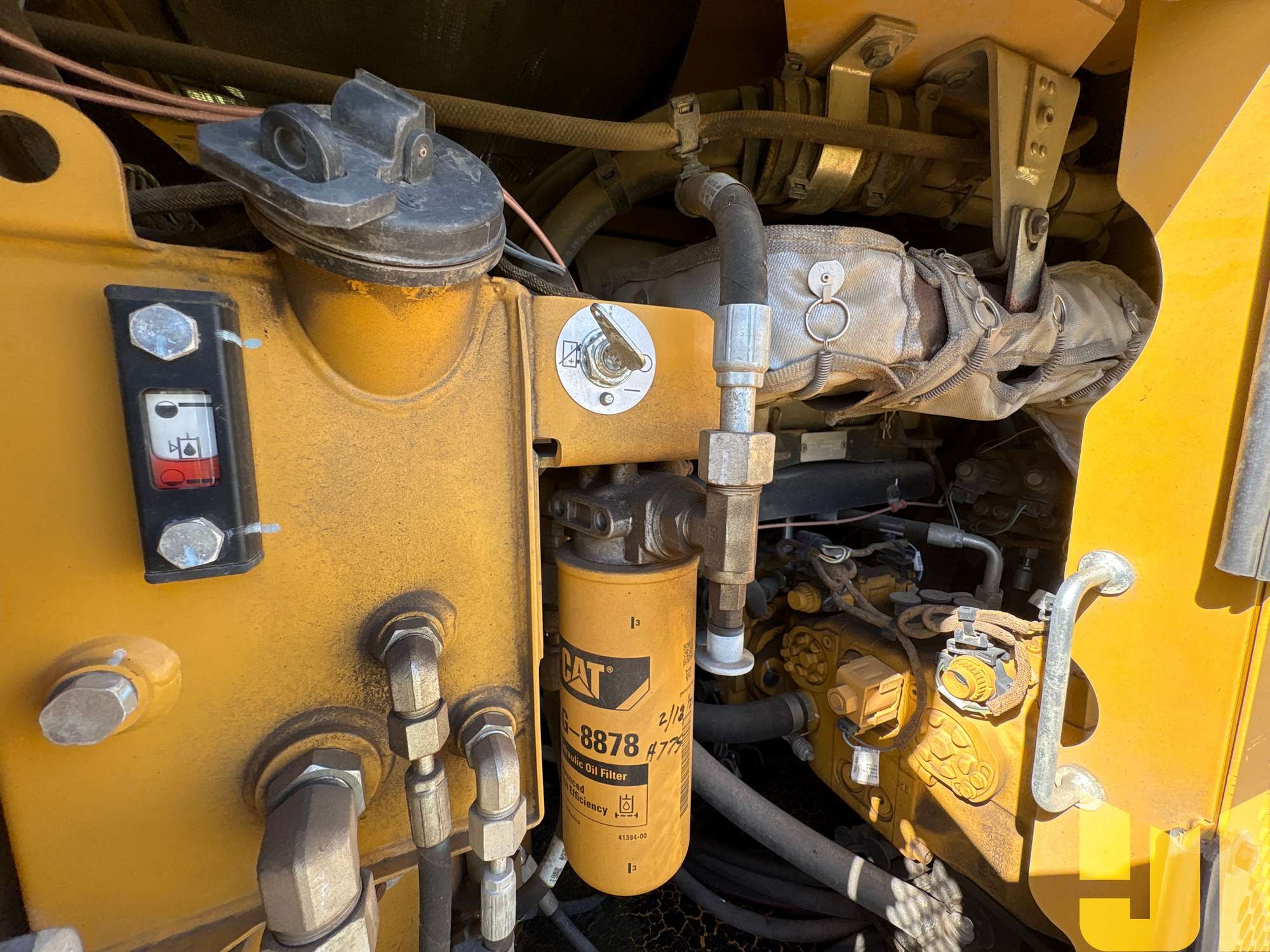 2016 Caterpillar CB54B