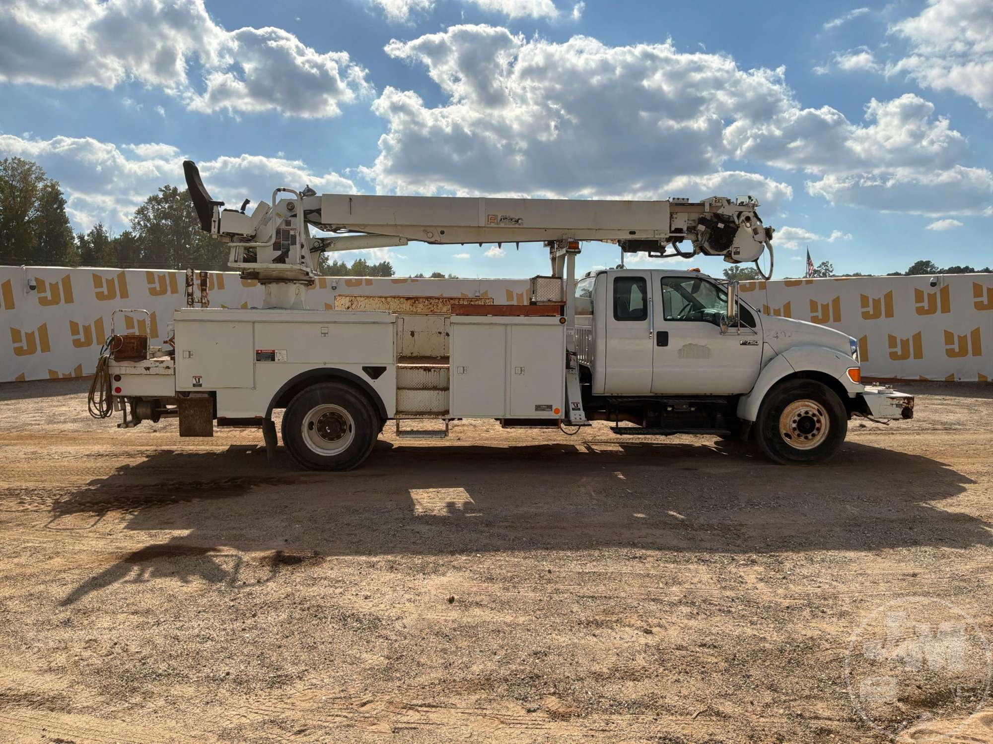 2008 Ford F-750