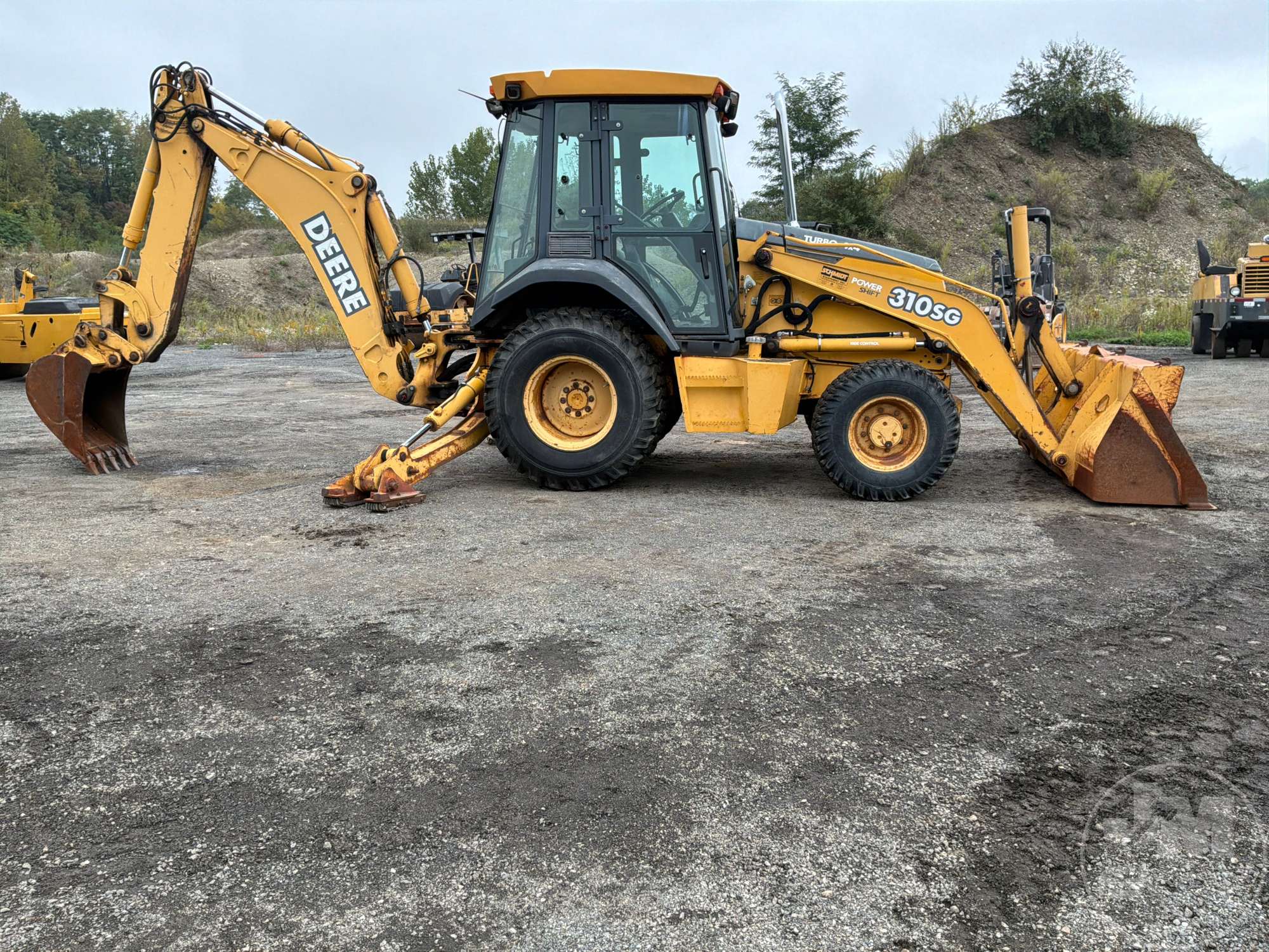 2002 John Deere 310G