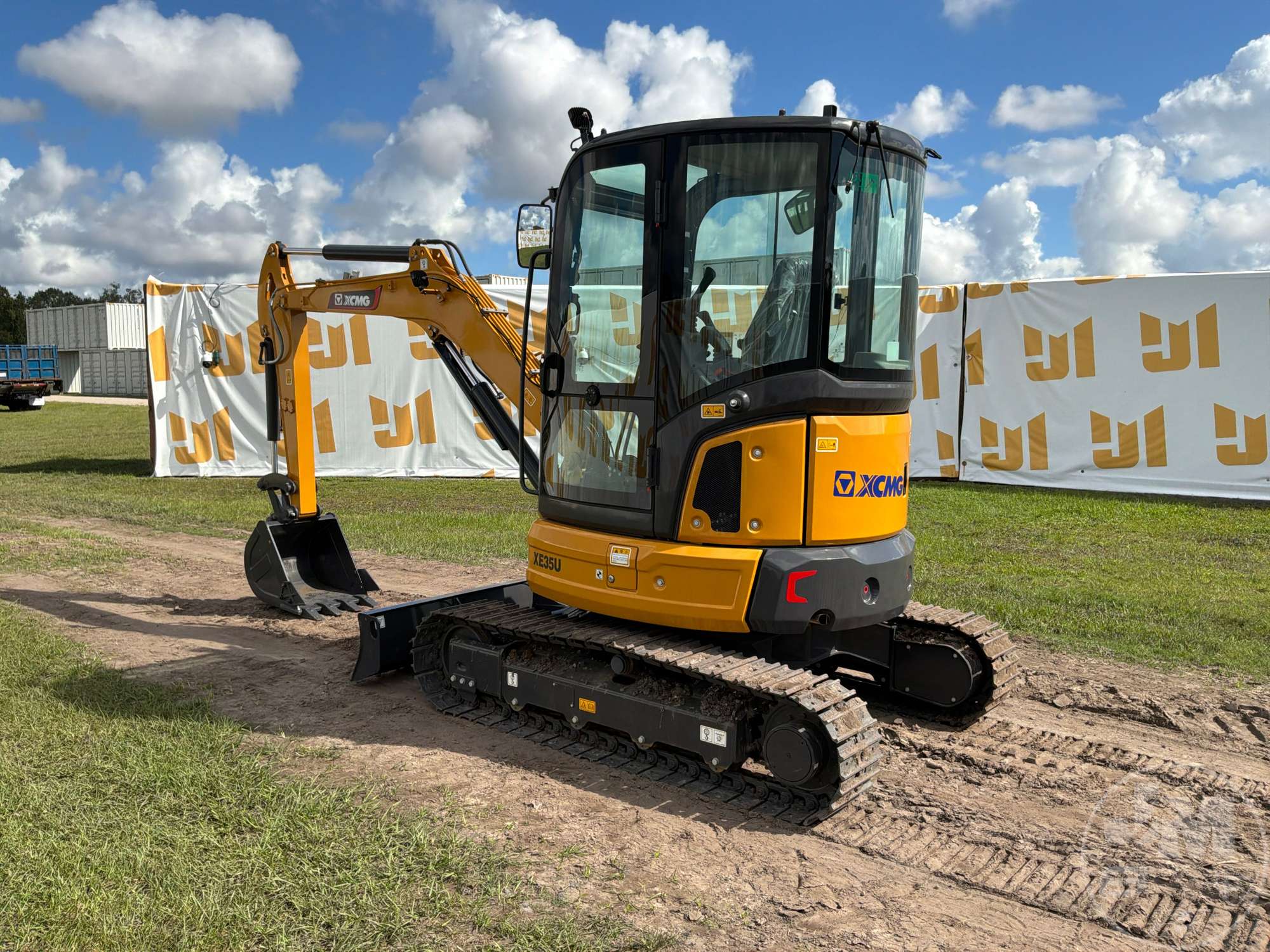 2024 XCMG XE35U