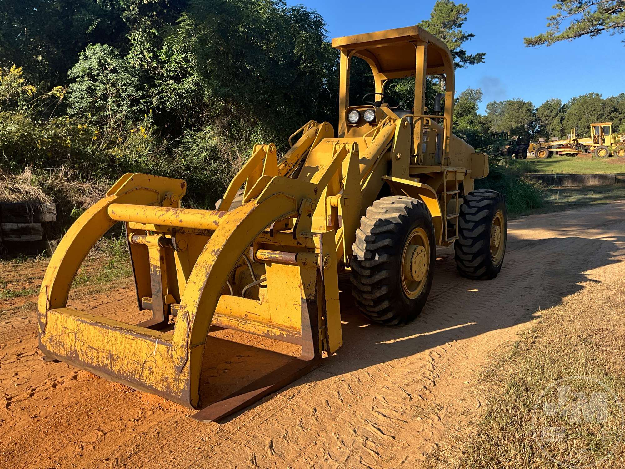 Photo of Allis Chalmers 645M