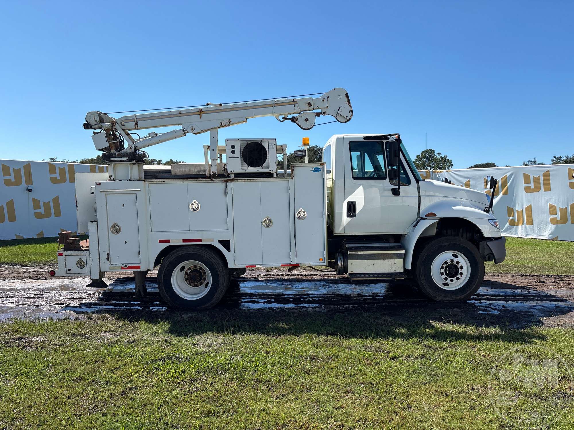 2017 International 4300