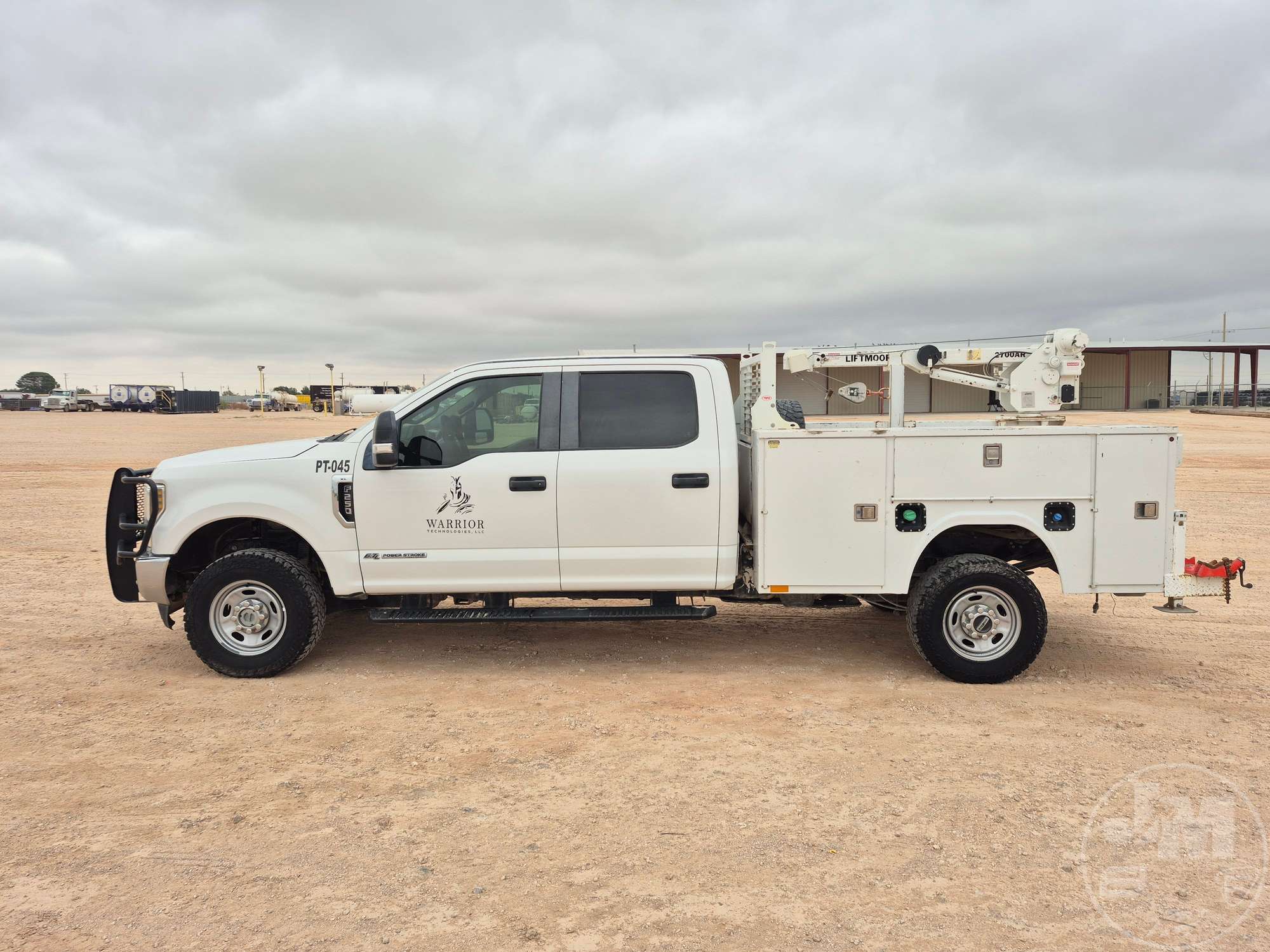 2019 Ford F250 XL CREW CAB