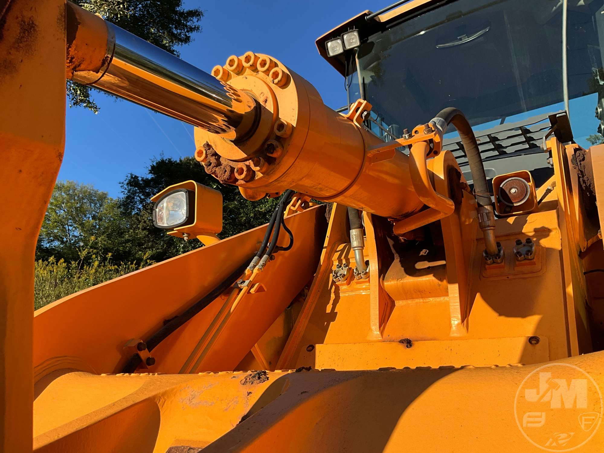 2019 Hyundai HL960