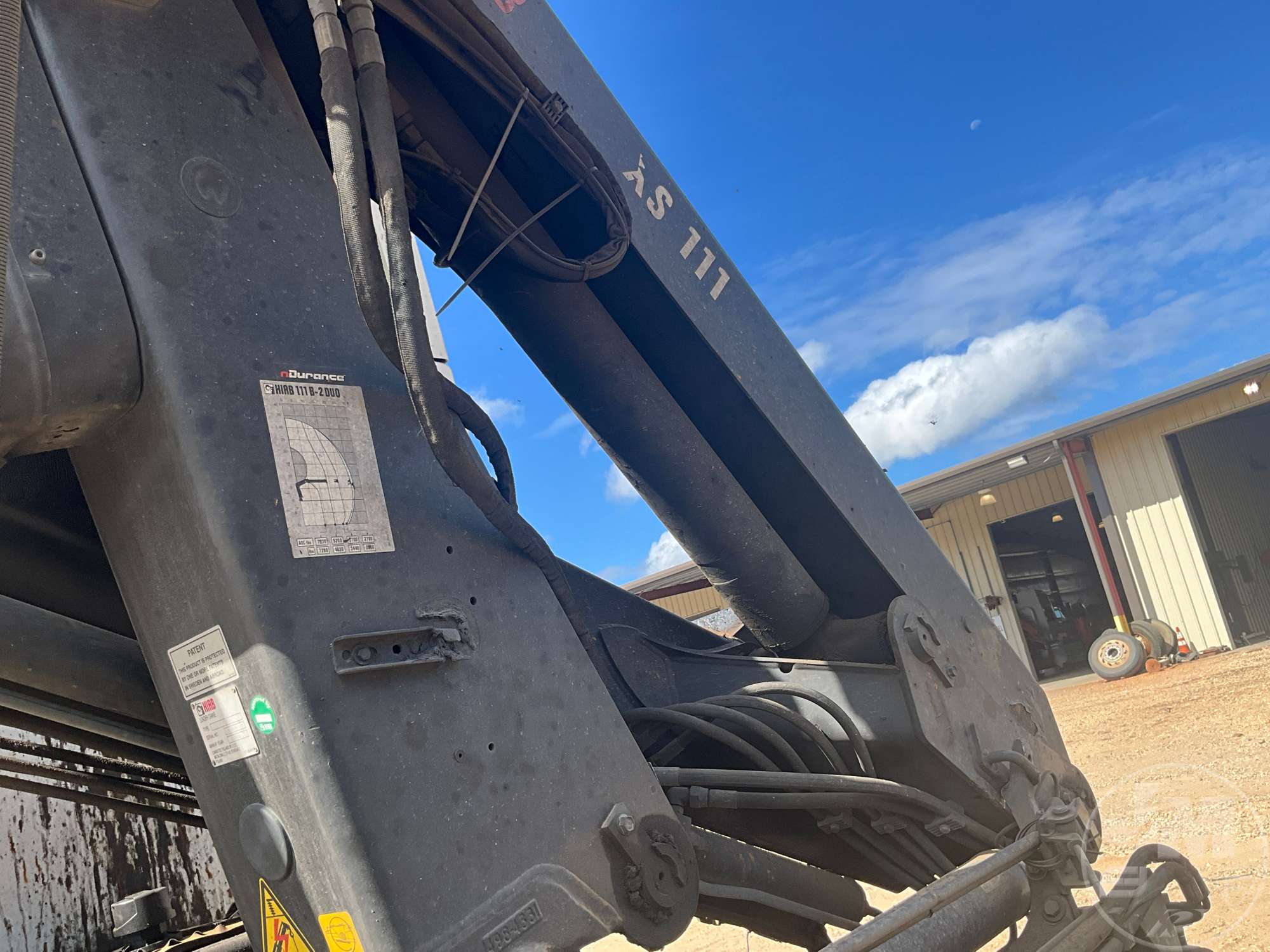 2020 International LT625 6X4