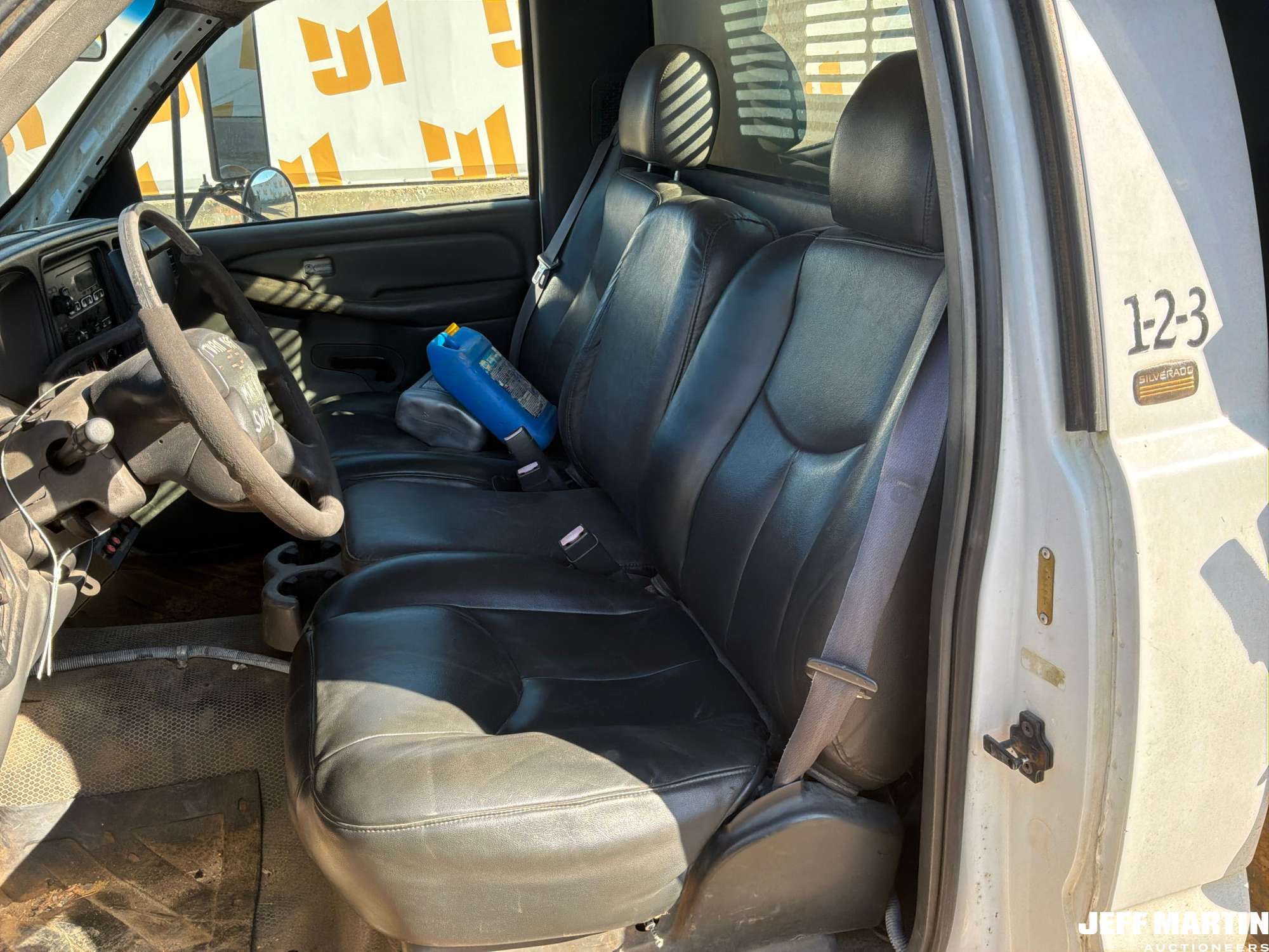 2003 Chevrolet SILVERADO